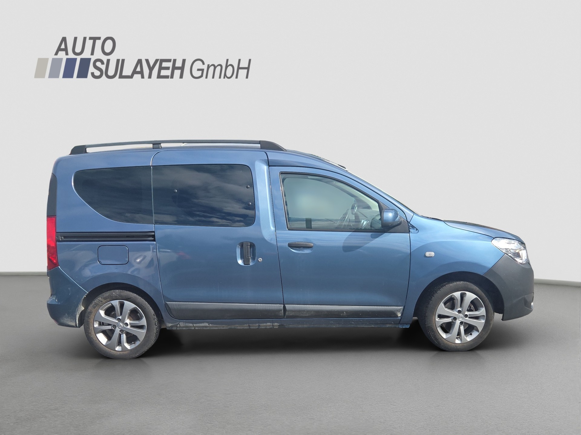DACIA Personenwagen-image-5
