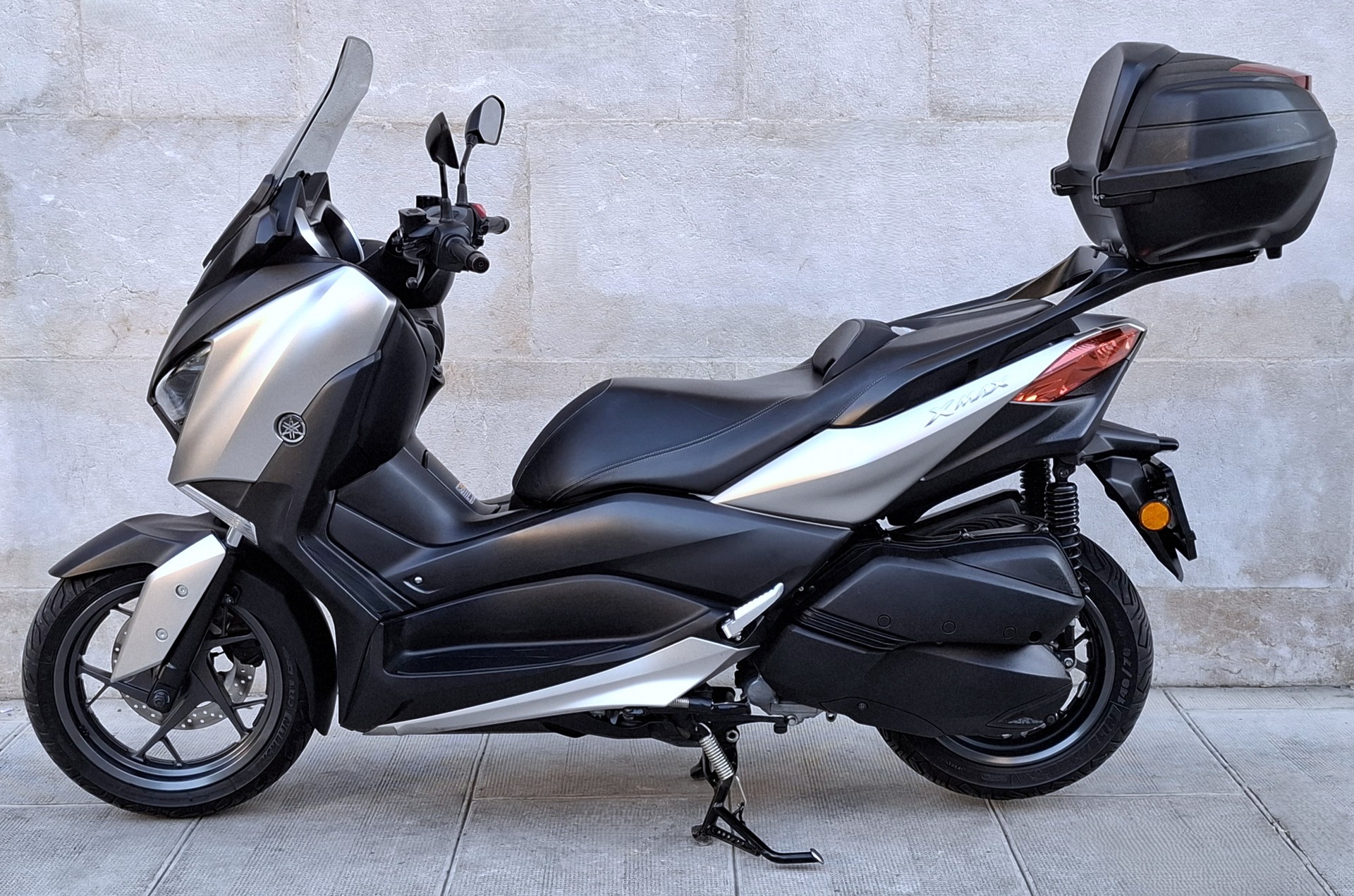 YAMAHA X-Max CZD 300 ABS-showroom-element-2