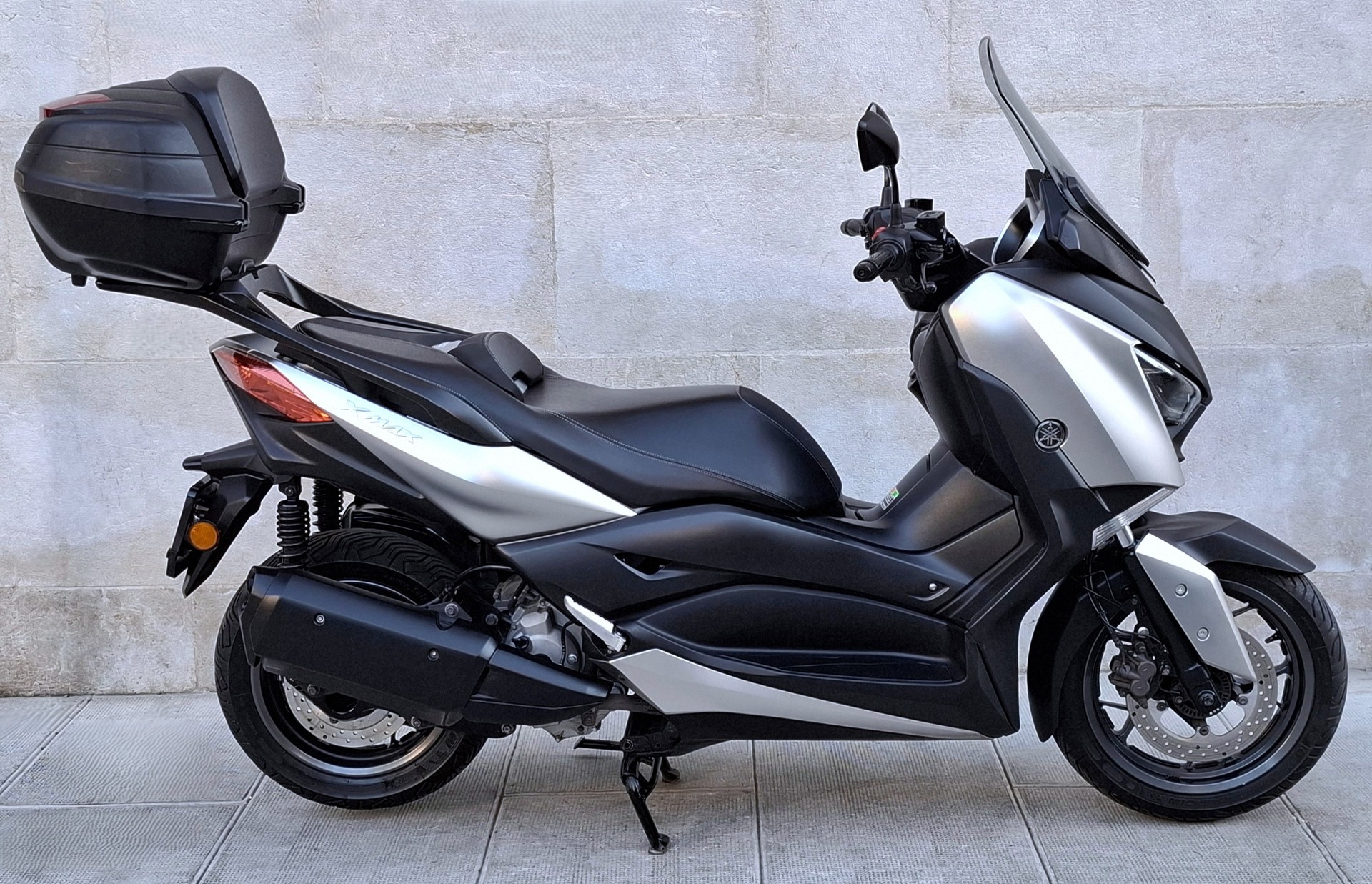 YAMAHA X-Max CZD 300 ABS
