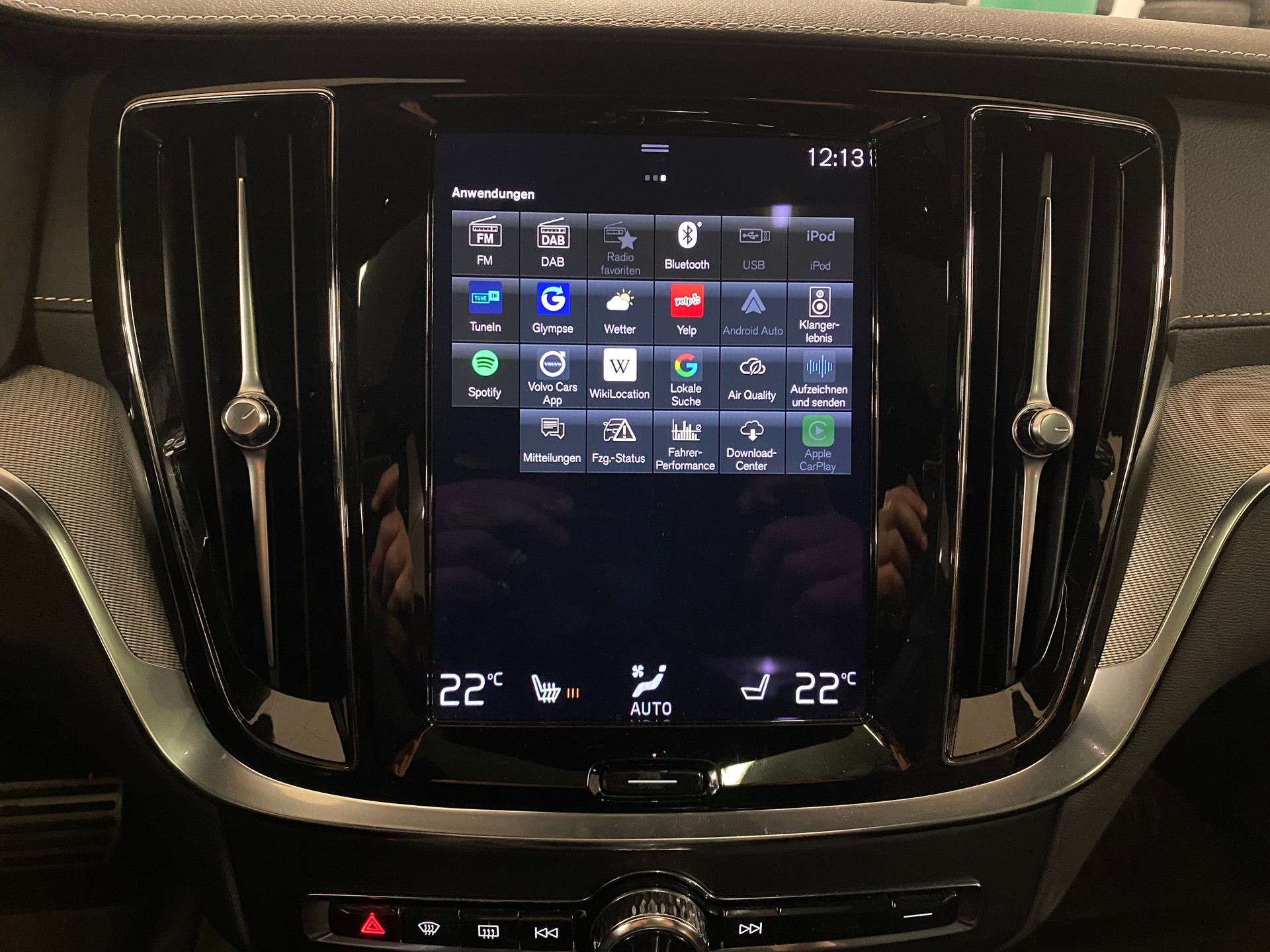 VOLVO V60 2.0 T8 TE Polestar eAWD-image-11