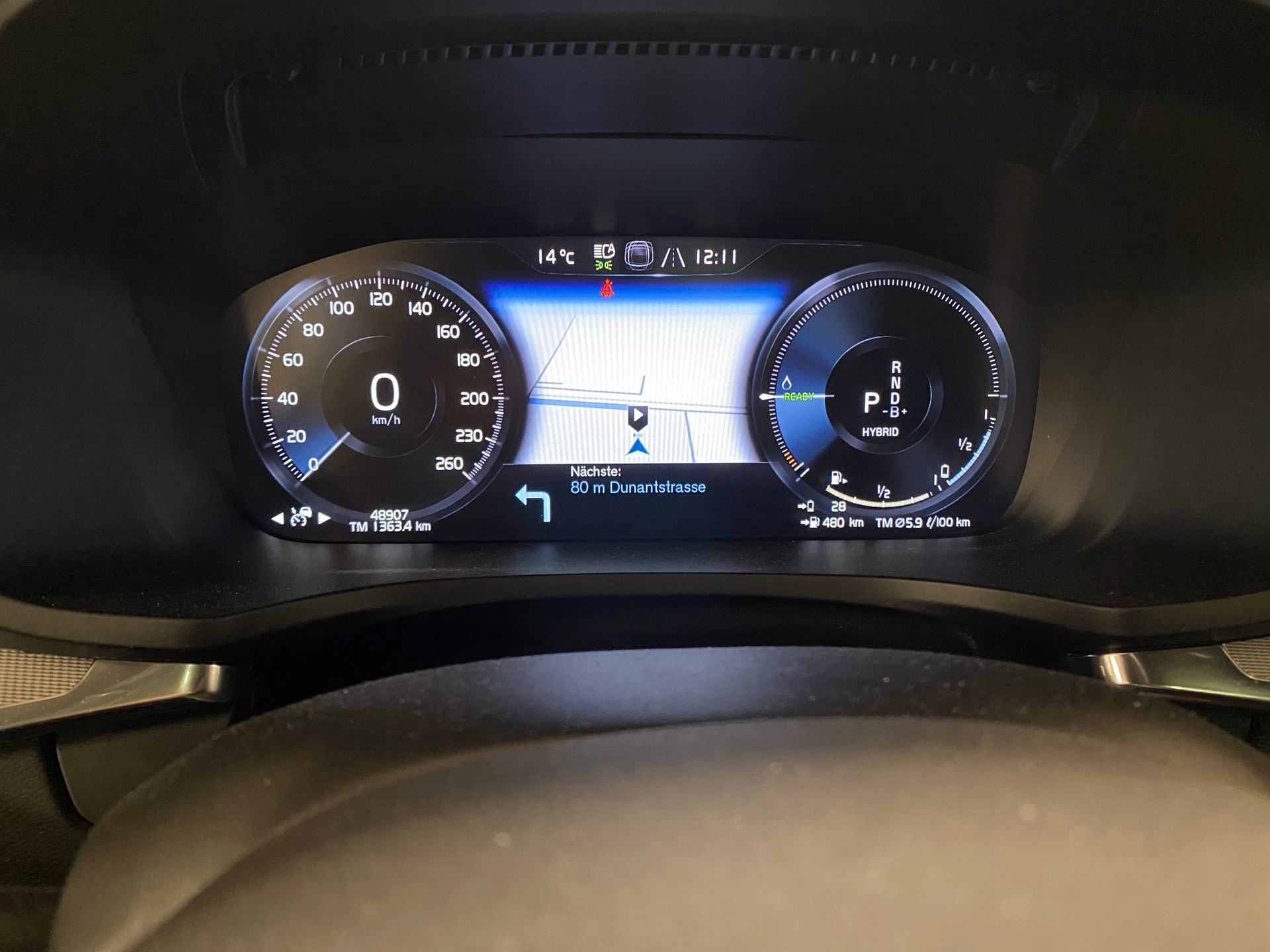 VOLVO V60 2.0 T8 TE Polestar eAWD-image-9