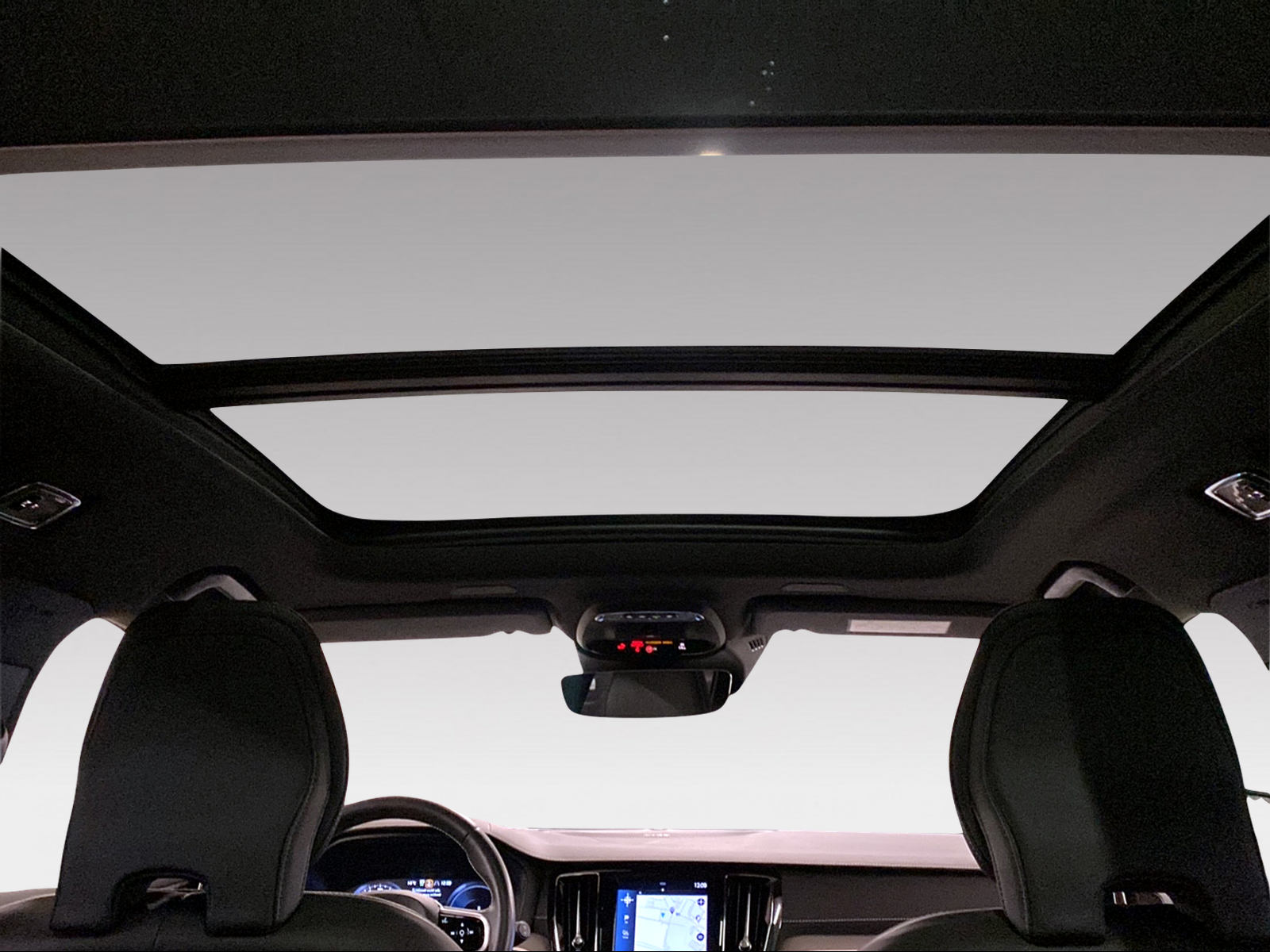 VOLVO V60 2.0 T8 TE Polestar eAWD-image-13