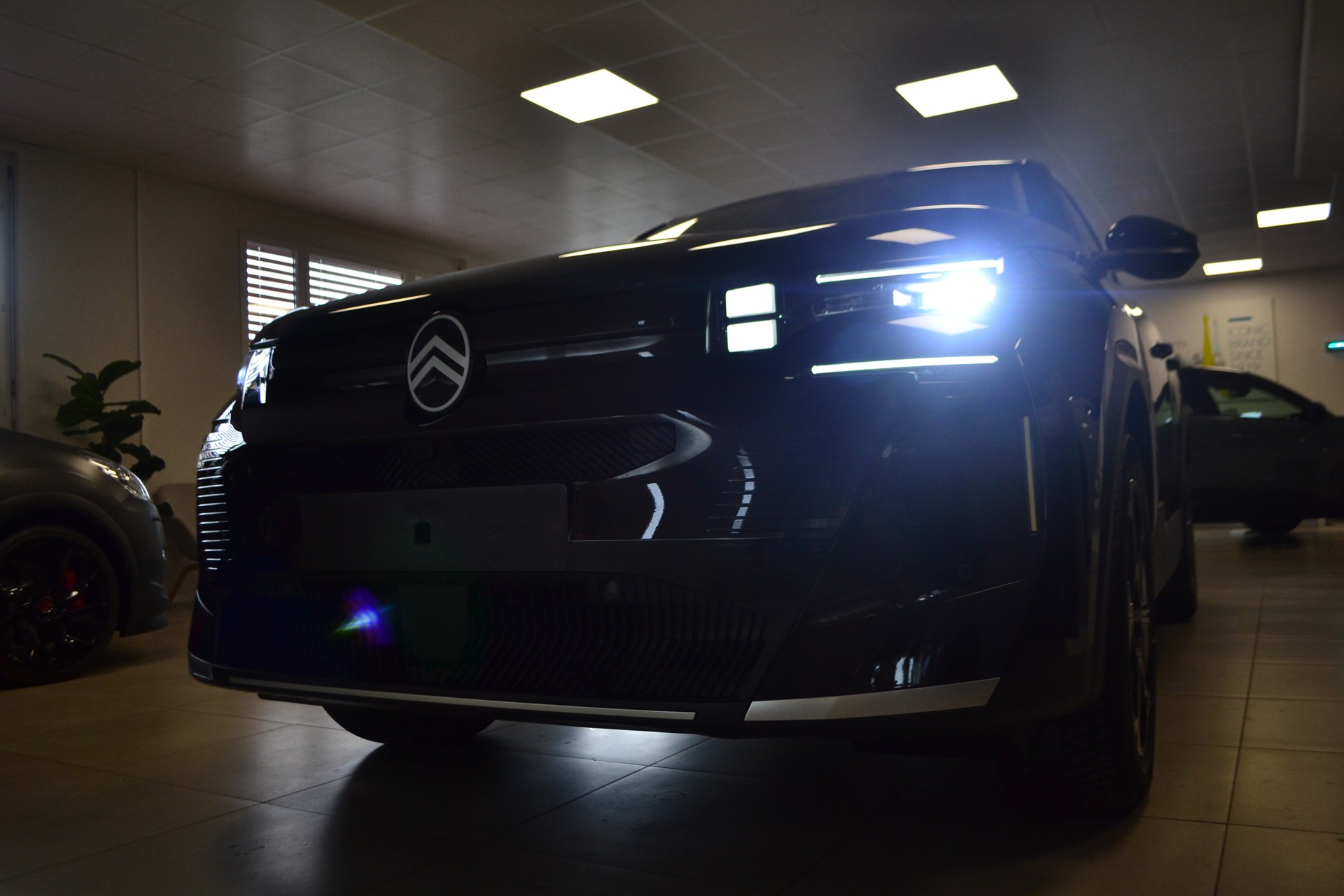 CITROEN C5 Aircross 1.6 Plug-in Hybrid Max-image-11