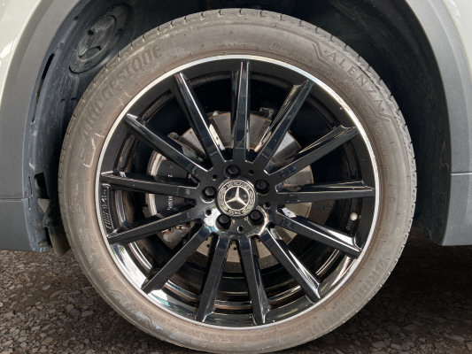 MERCEDES-BENZ GLA 250 e 8G-DCT-image-7