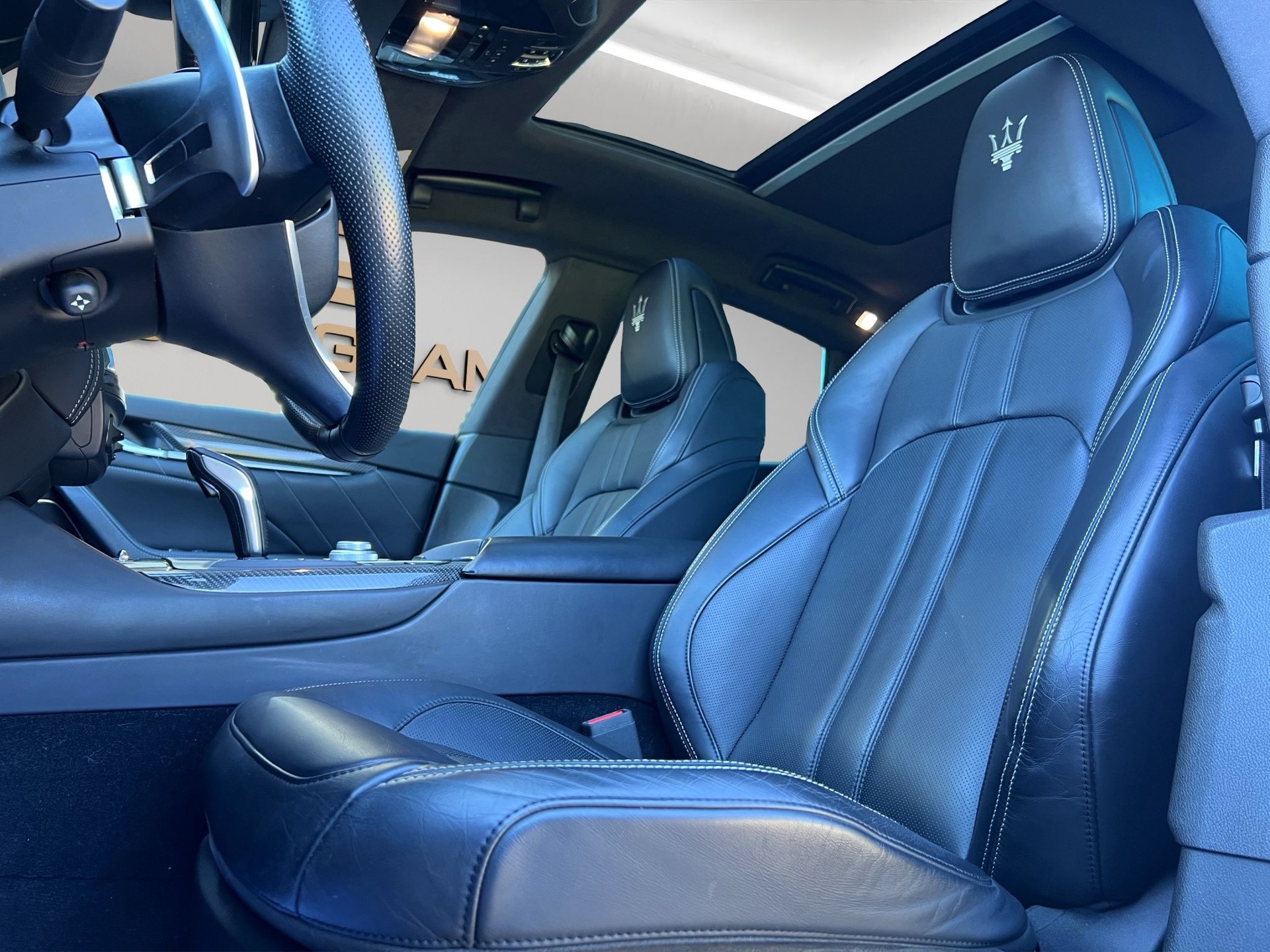 MASERATI Levante 3.0 V6 GranSport Automatica-image-11