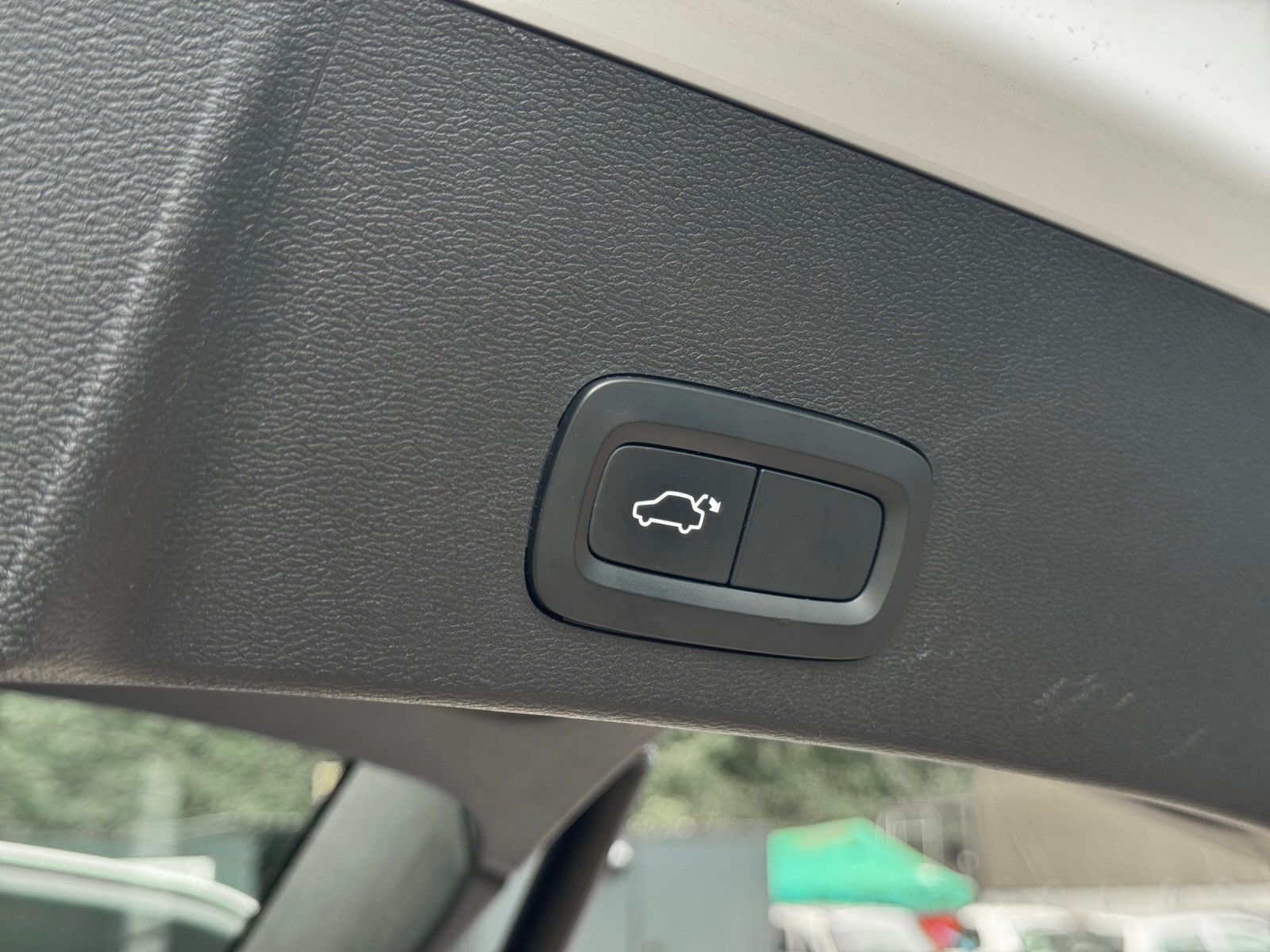 VOLVO XC40 D3 Geartronic-image-23