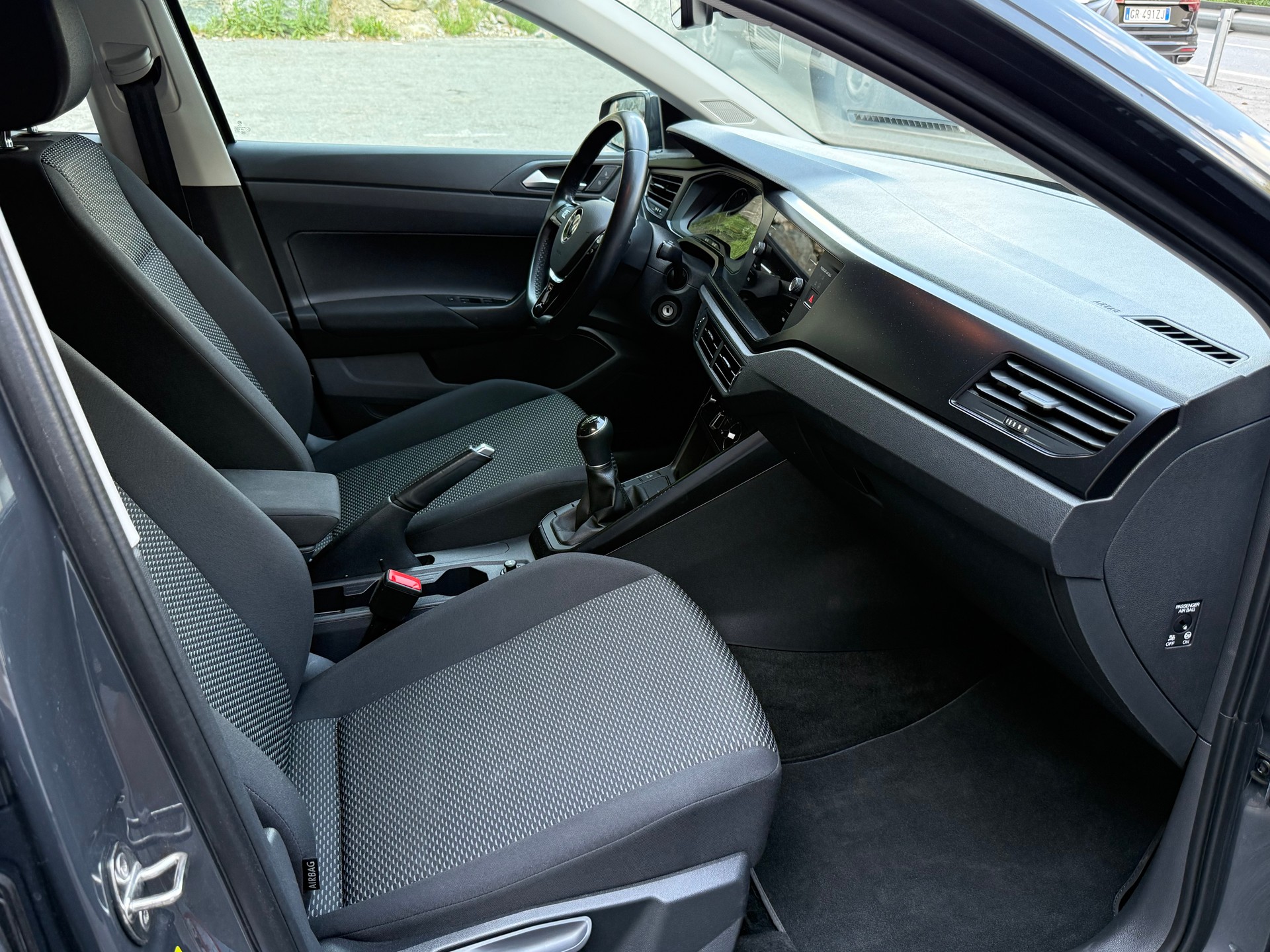 VW Polo 1.0 BMT Value-image-12