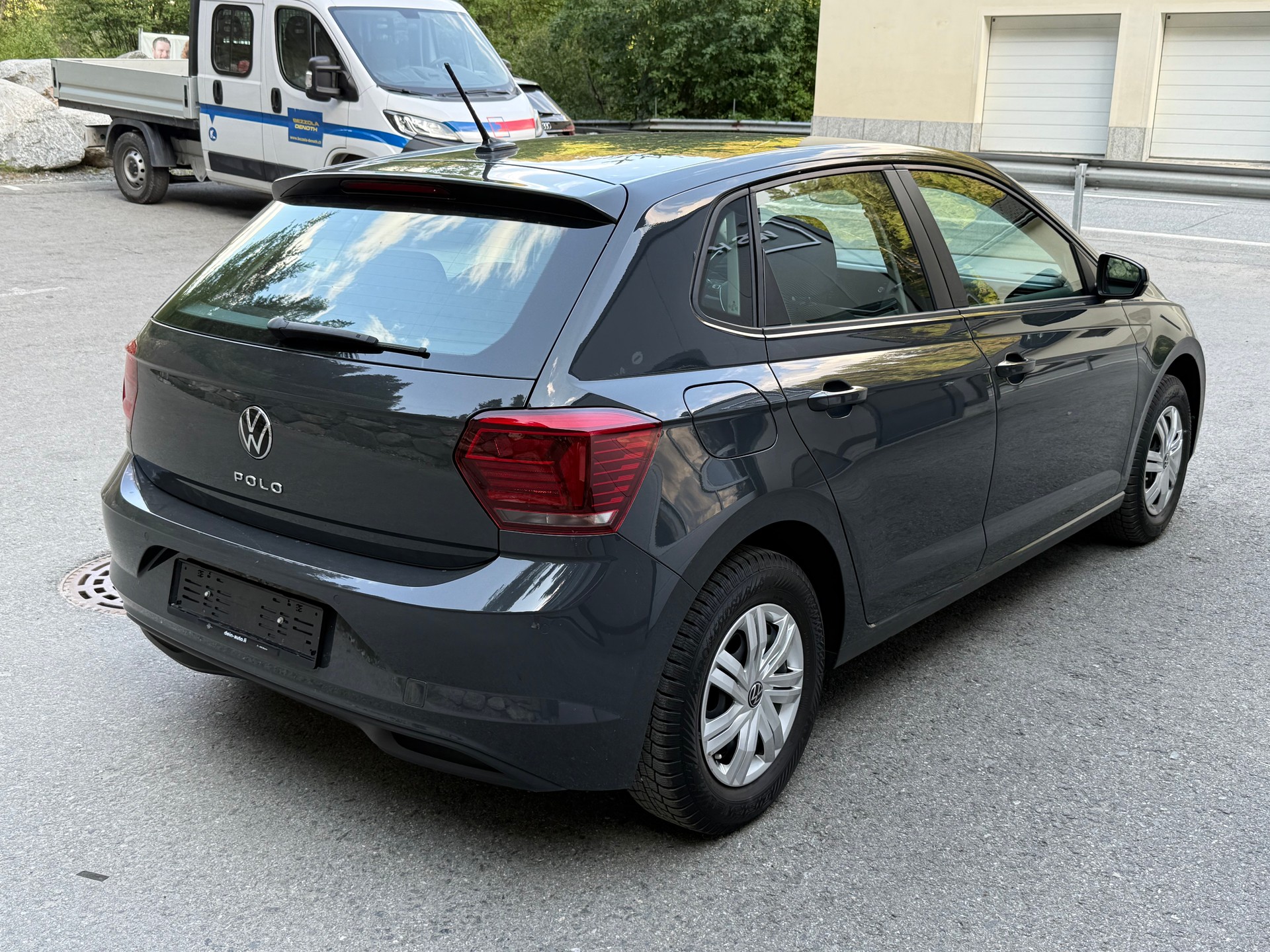 VW Polo 1.0 BMT Value-image-4