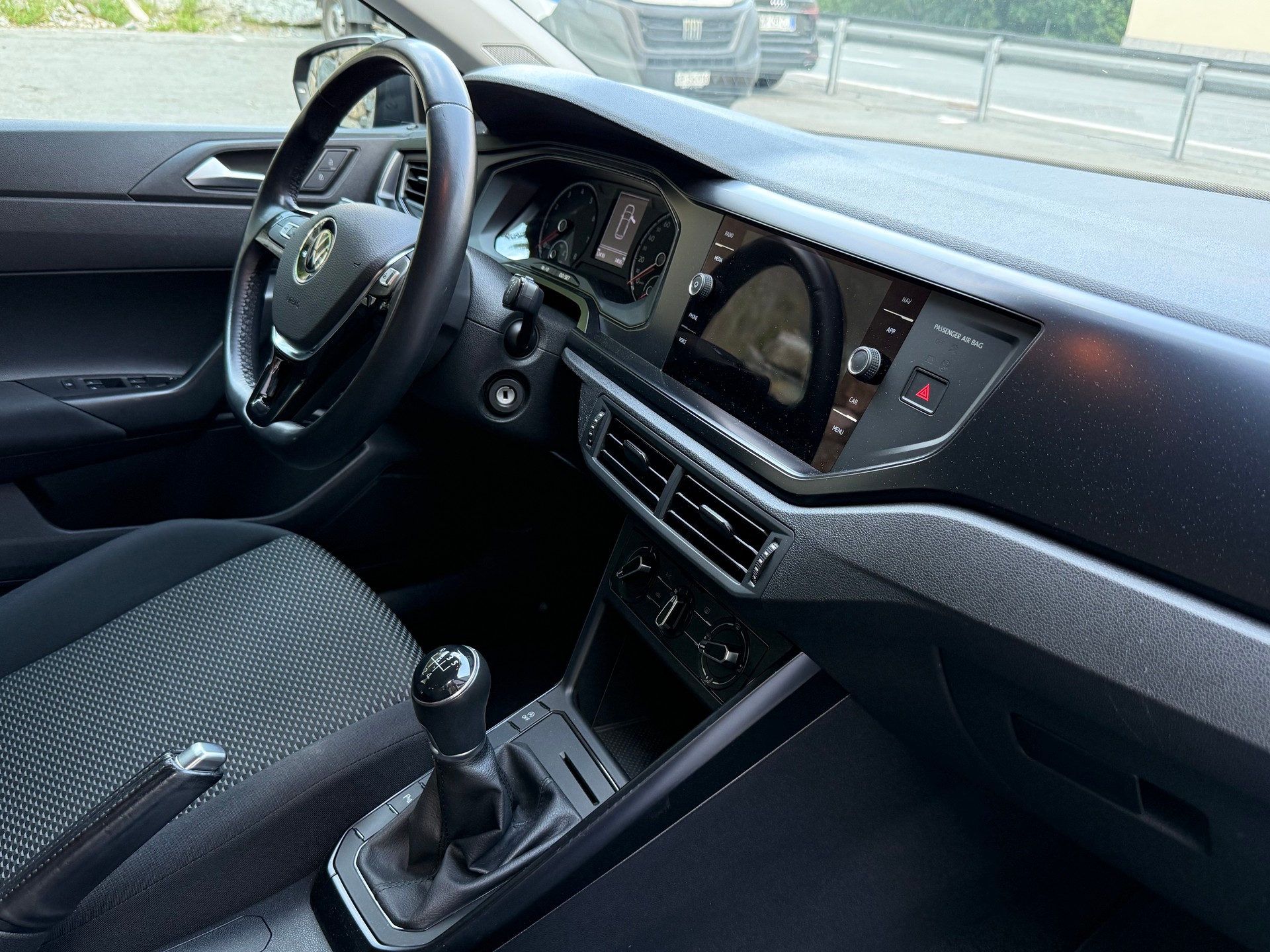 VW Polo 1.0 BMT Value-image-13