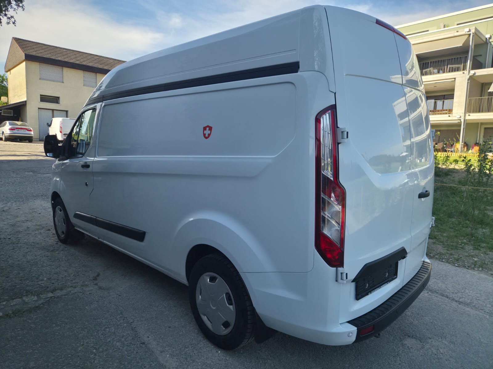 FORD TRANSIT CUSTOM-image-2