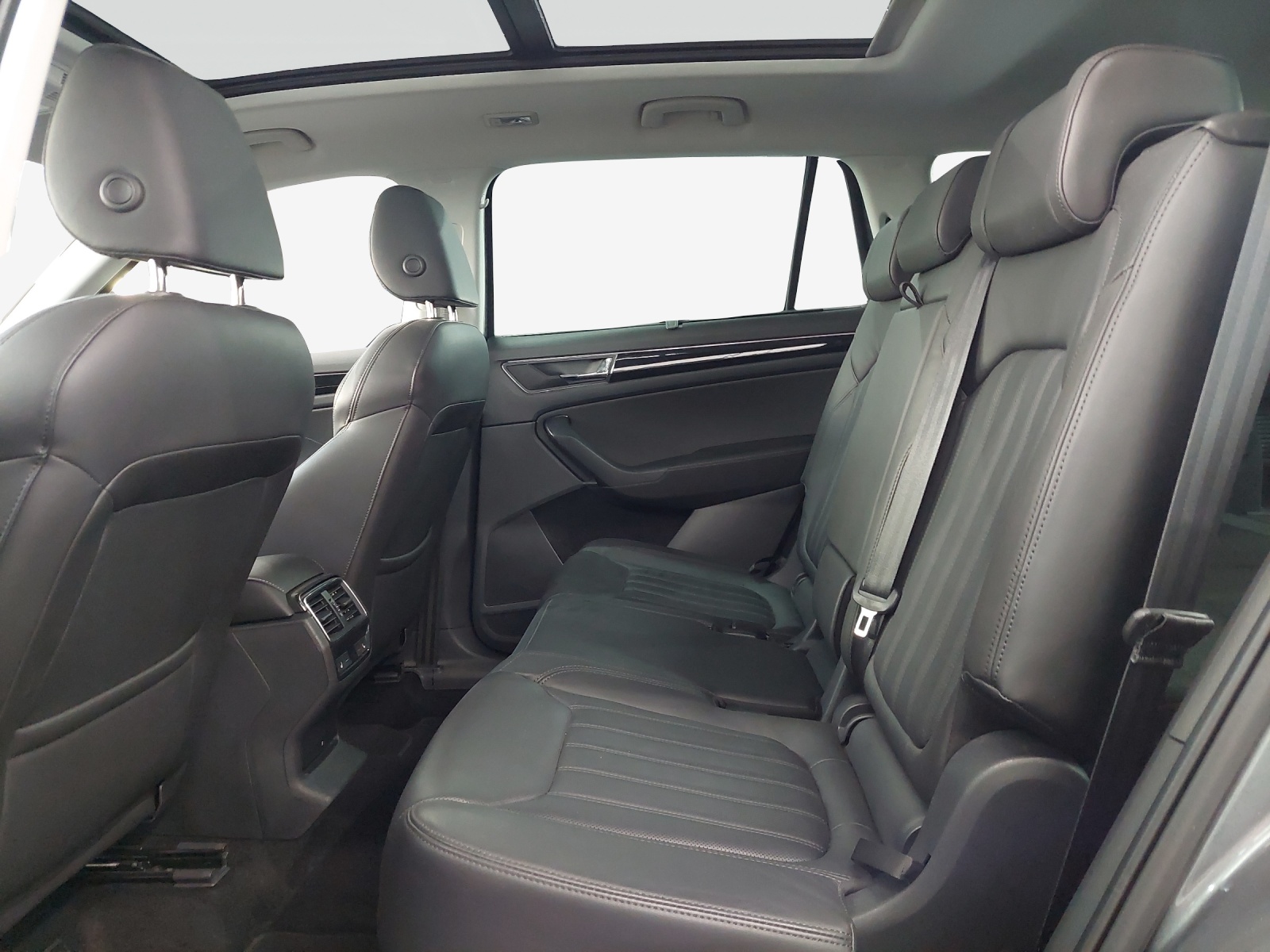 SKODA Kodiaq 2.0 TDI CR L&K 4x4 DSG-image-11