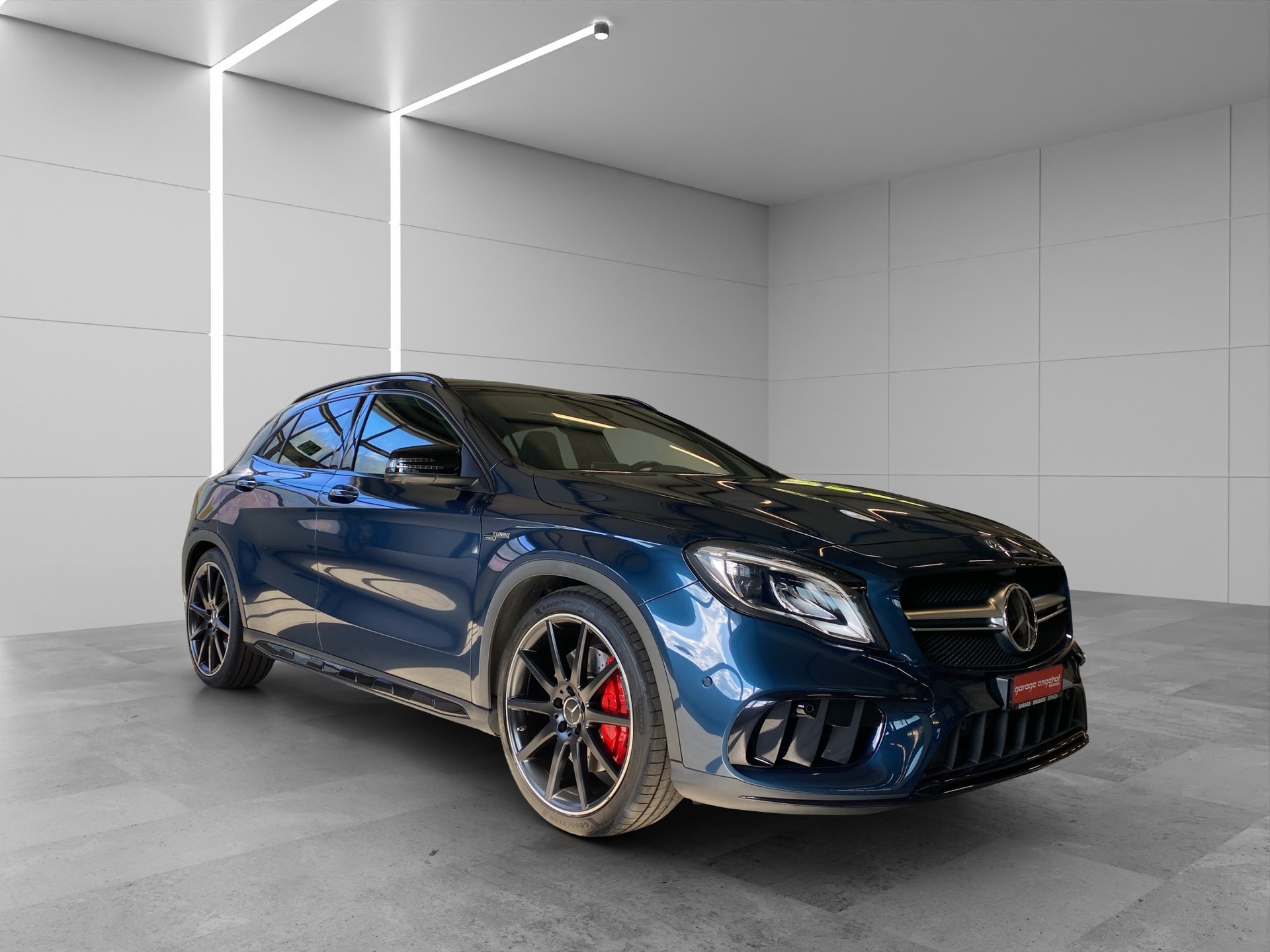 MERCEDES-BENZ GLA 45 AMG 4Matic 7G-DCT-image-9