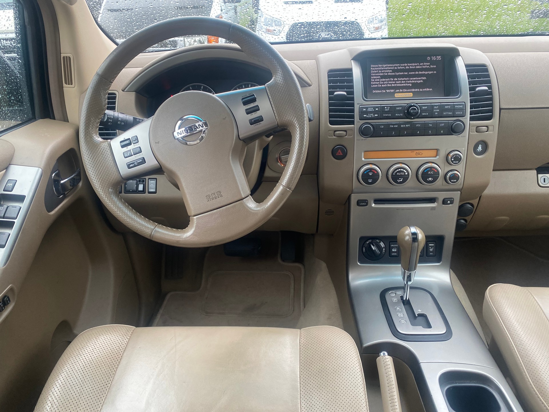 NISSAN PATHFINDER-image-8