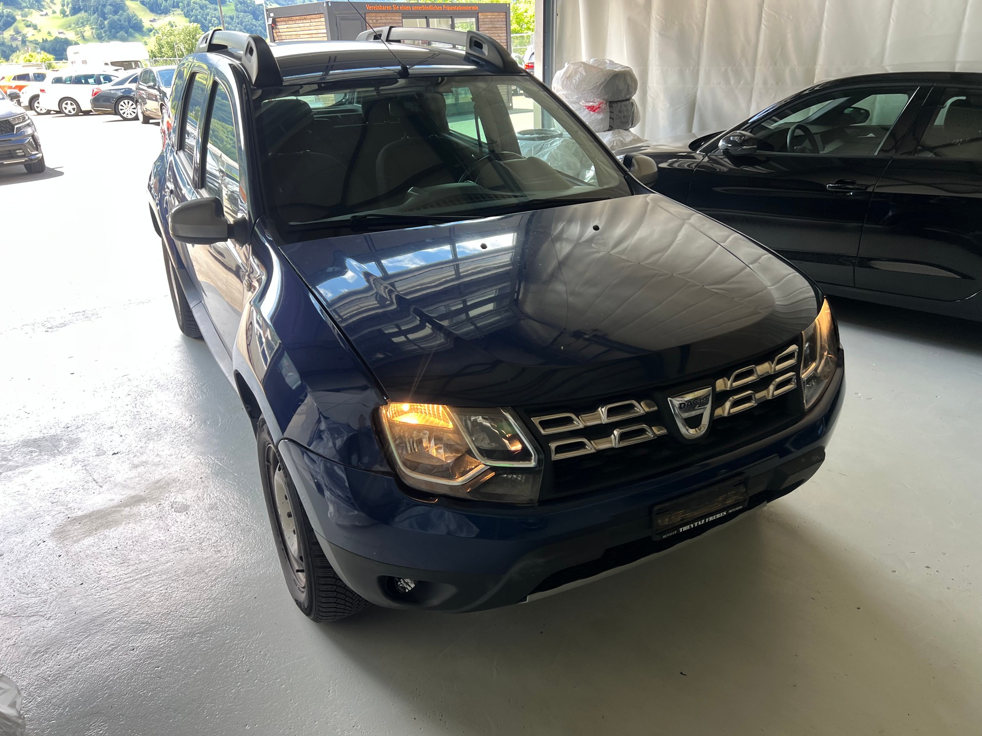 DACIA Duster 1.5 Diesel Lauréate 4x4 ***Euro 6 * Klima * Tempomat ***-image-1