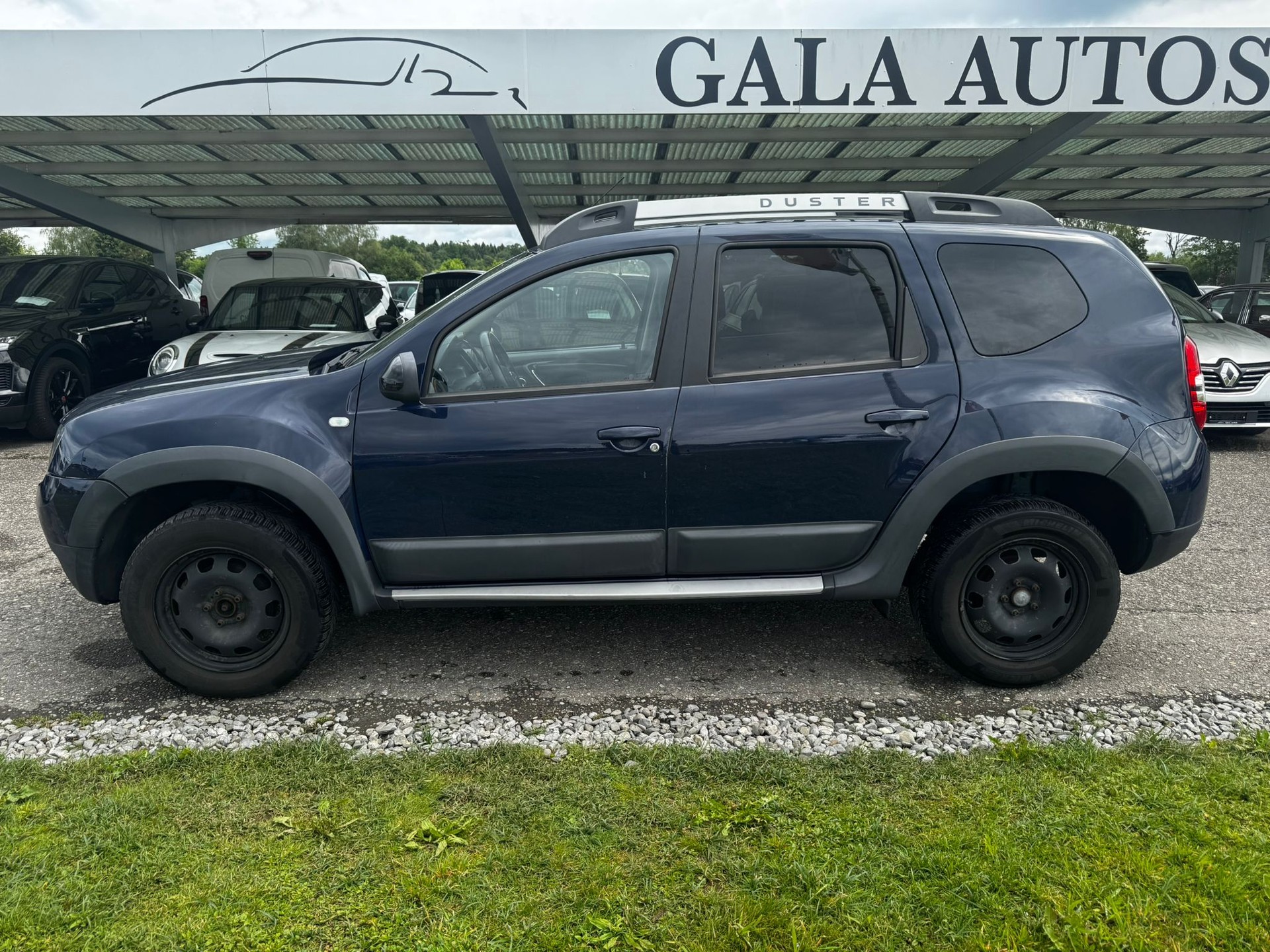DACIA Duster 1.2 T Lauréate 4x2-image-7