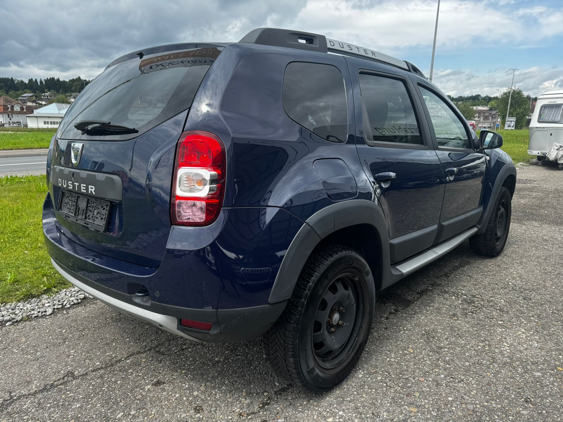 DACIA Duster 1.2 T Lauréate 4x2-image-4