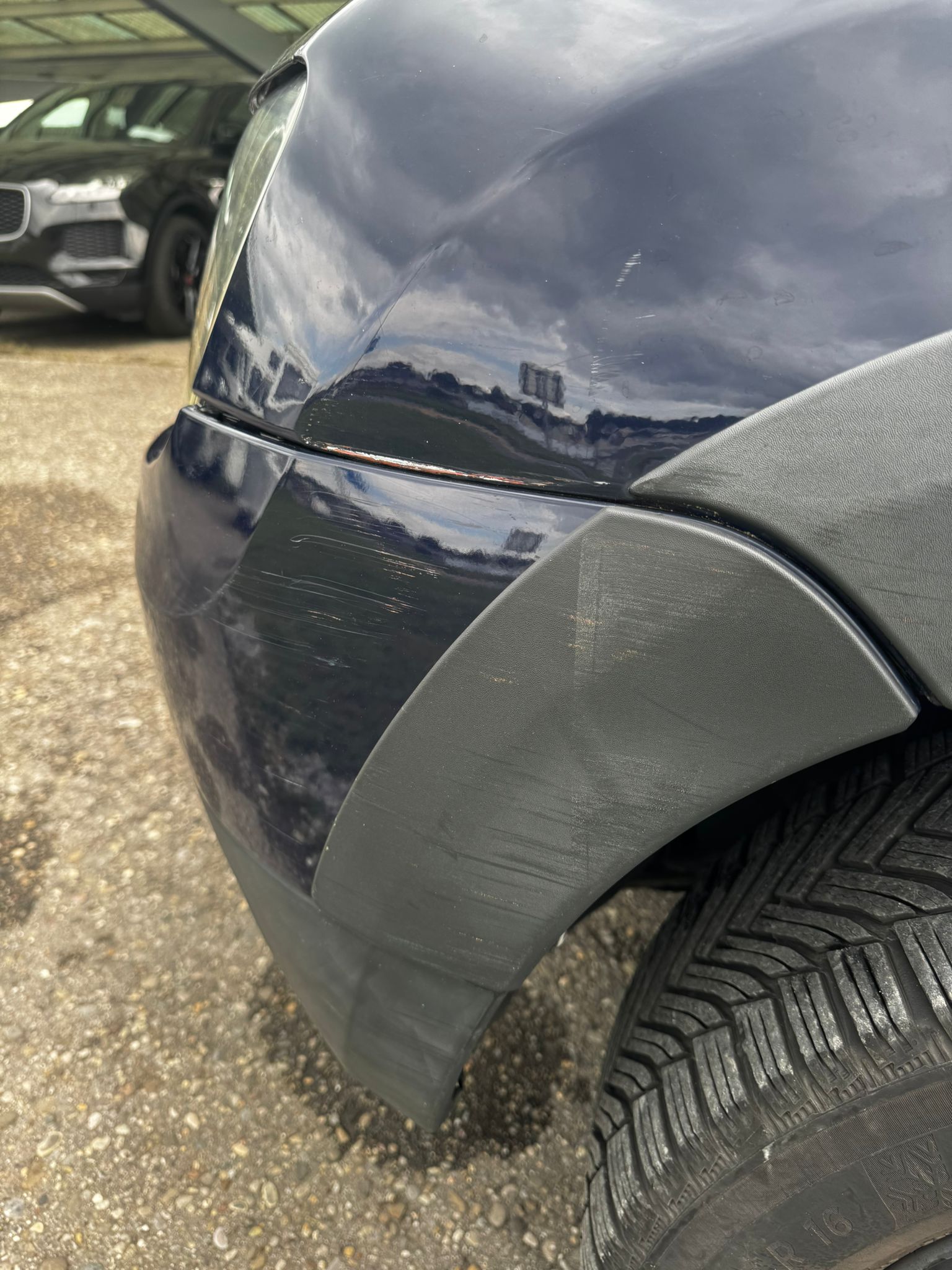 DACIA Duster 1.2 T Lauréate 4x2-image-12