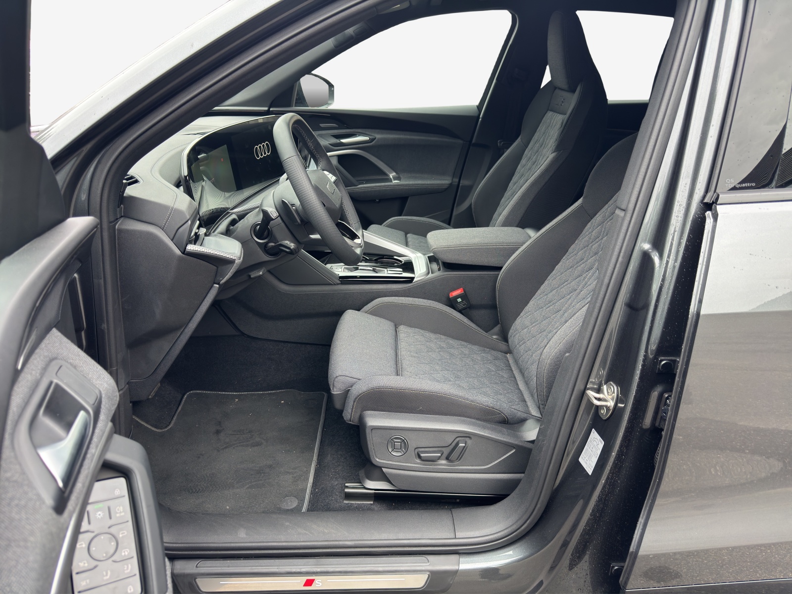 AUDI Q5 TDI quattro 150 kW S-tronic-image-7