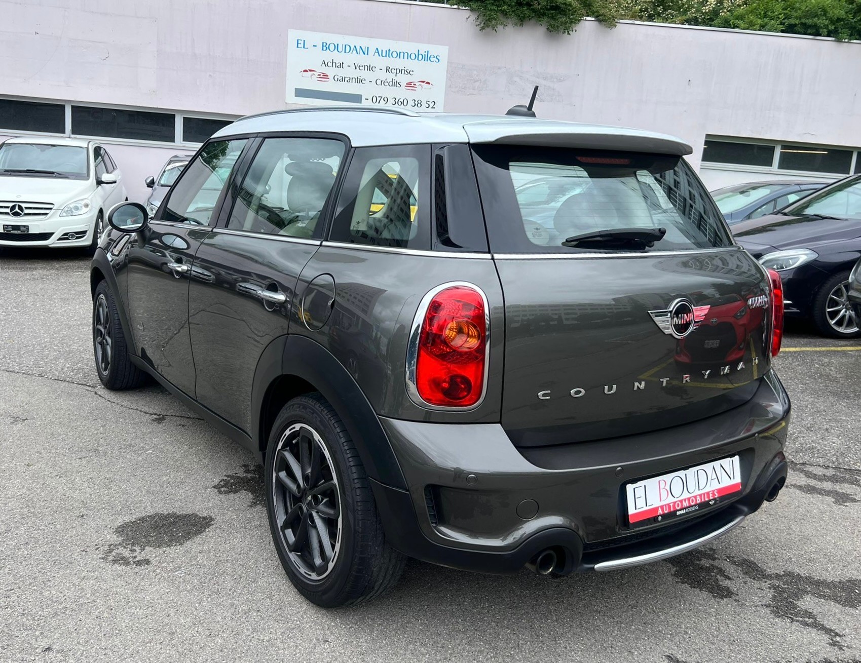 MINI Countryman Cooper S ALL4 Steptronic-image-5
