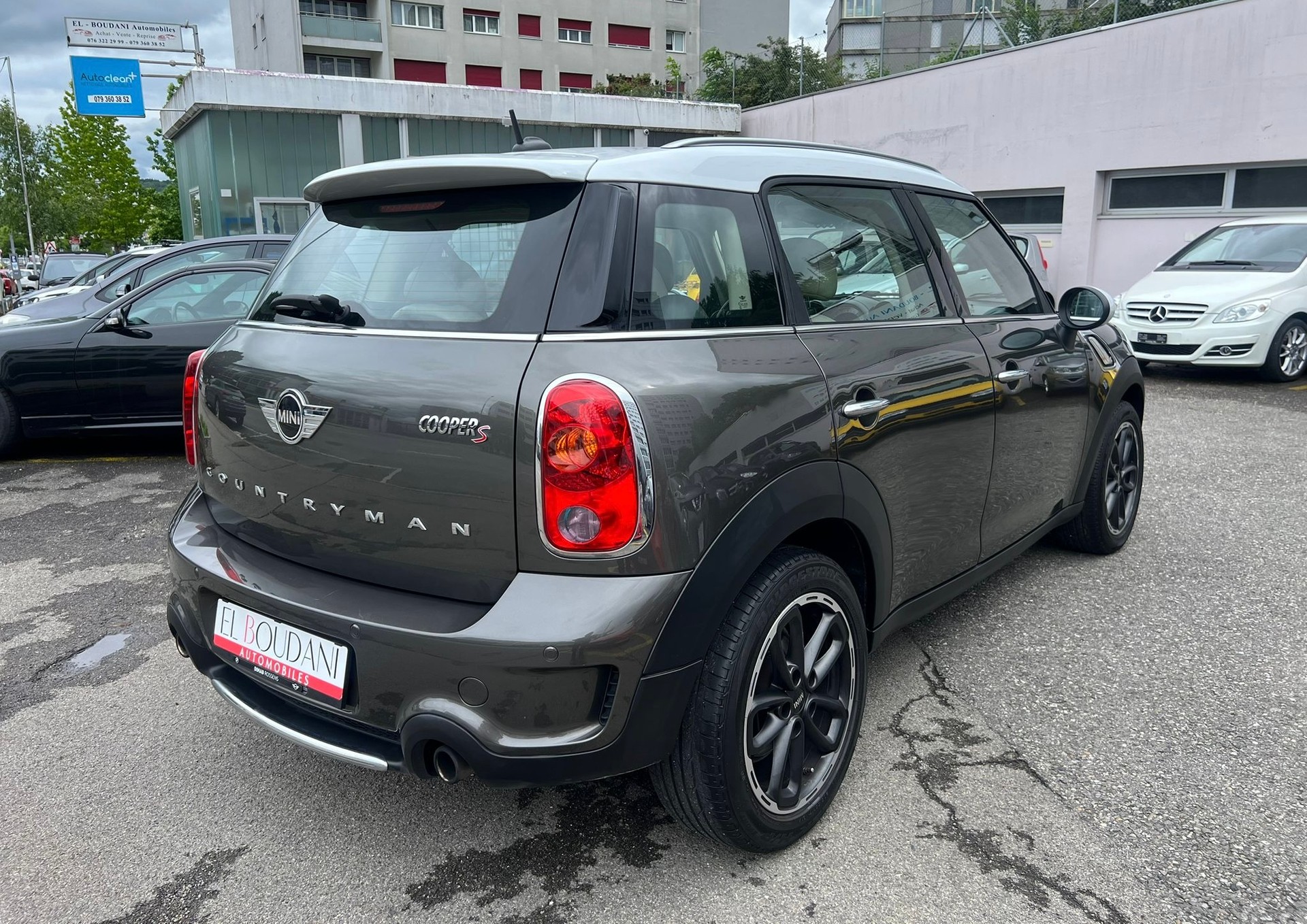 MINI Countryman Cooper S ALL4 Steptronic-image-3