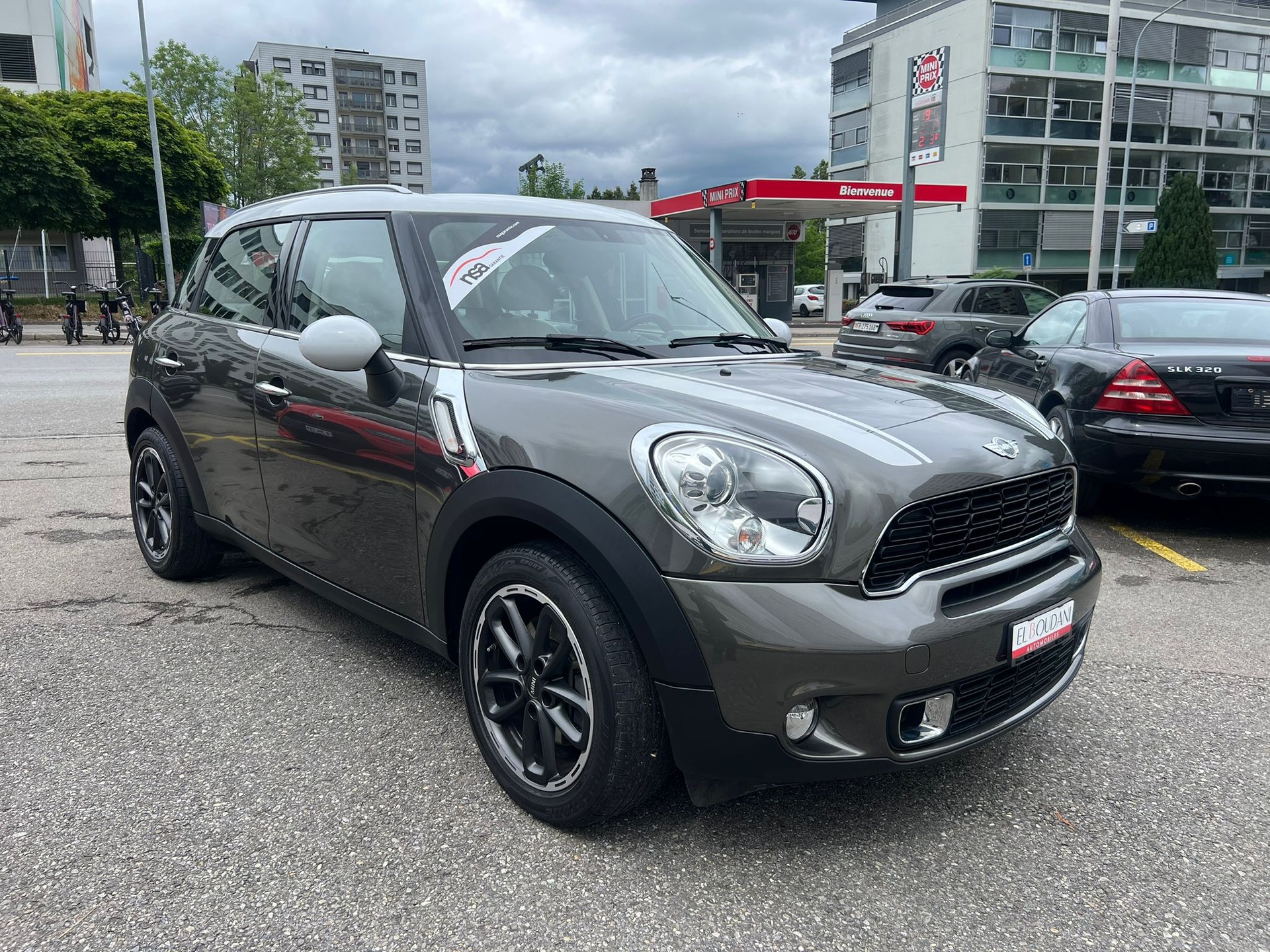 MINI Countryman Cooper S ALL4 Steptronic-image-1