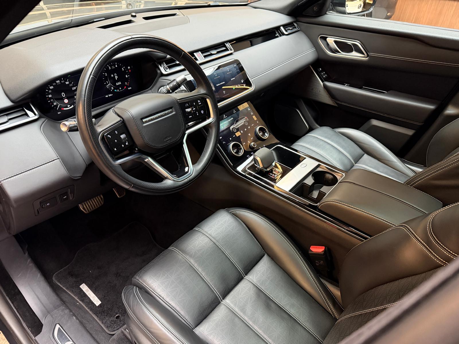 LAND ROVER Range Rover Velar 3.0 I6 R-Dynamic HSE-image-13
