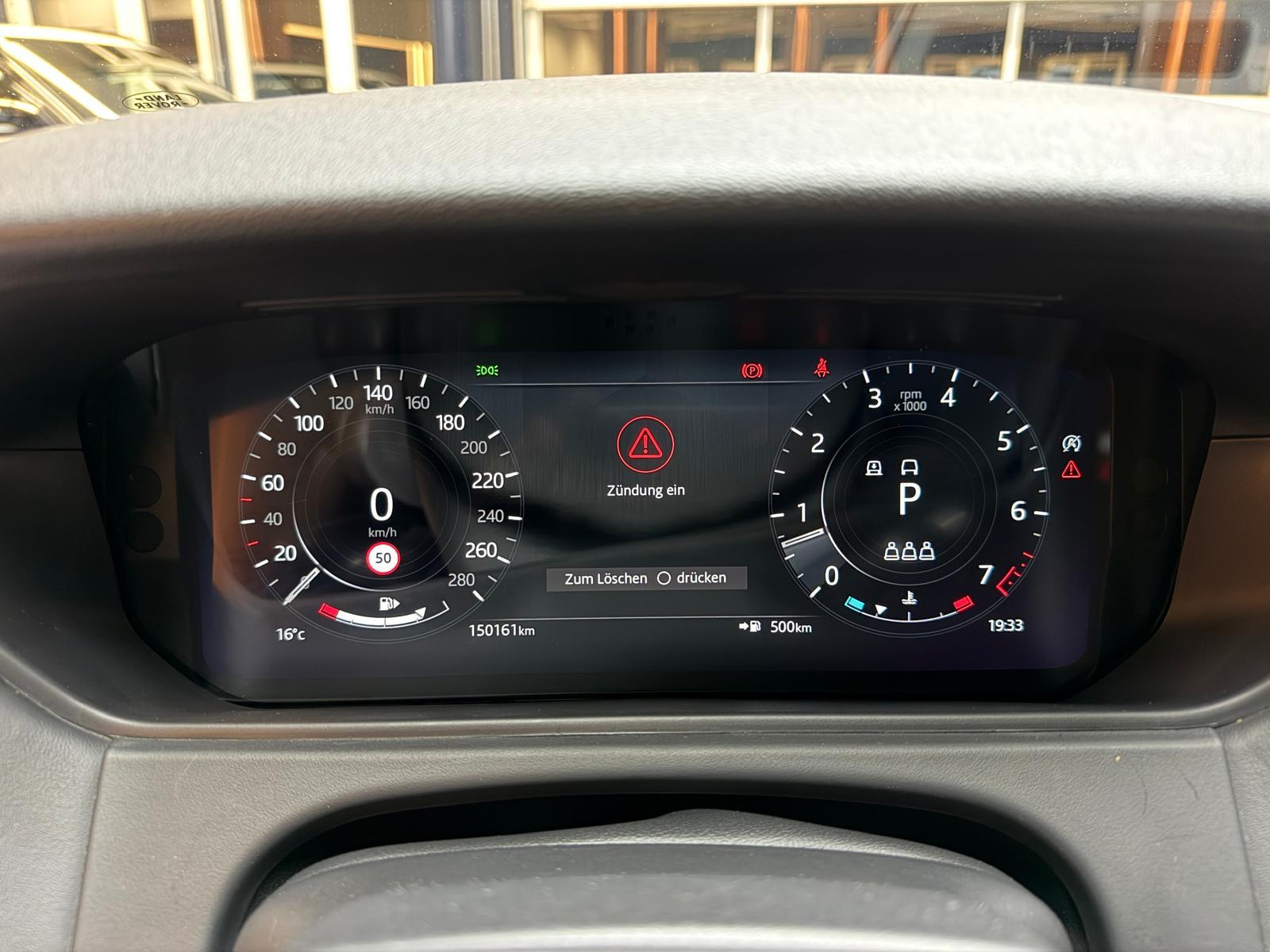 LAND ROVER Range Rover Velar 3.0 I6 R-Dynamic HSE-image-28