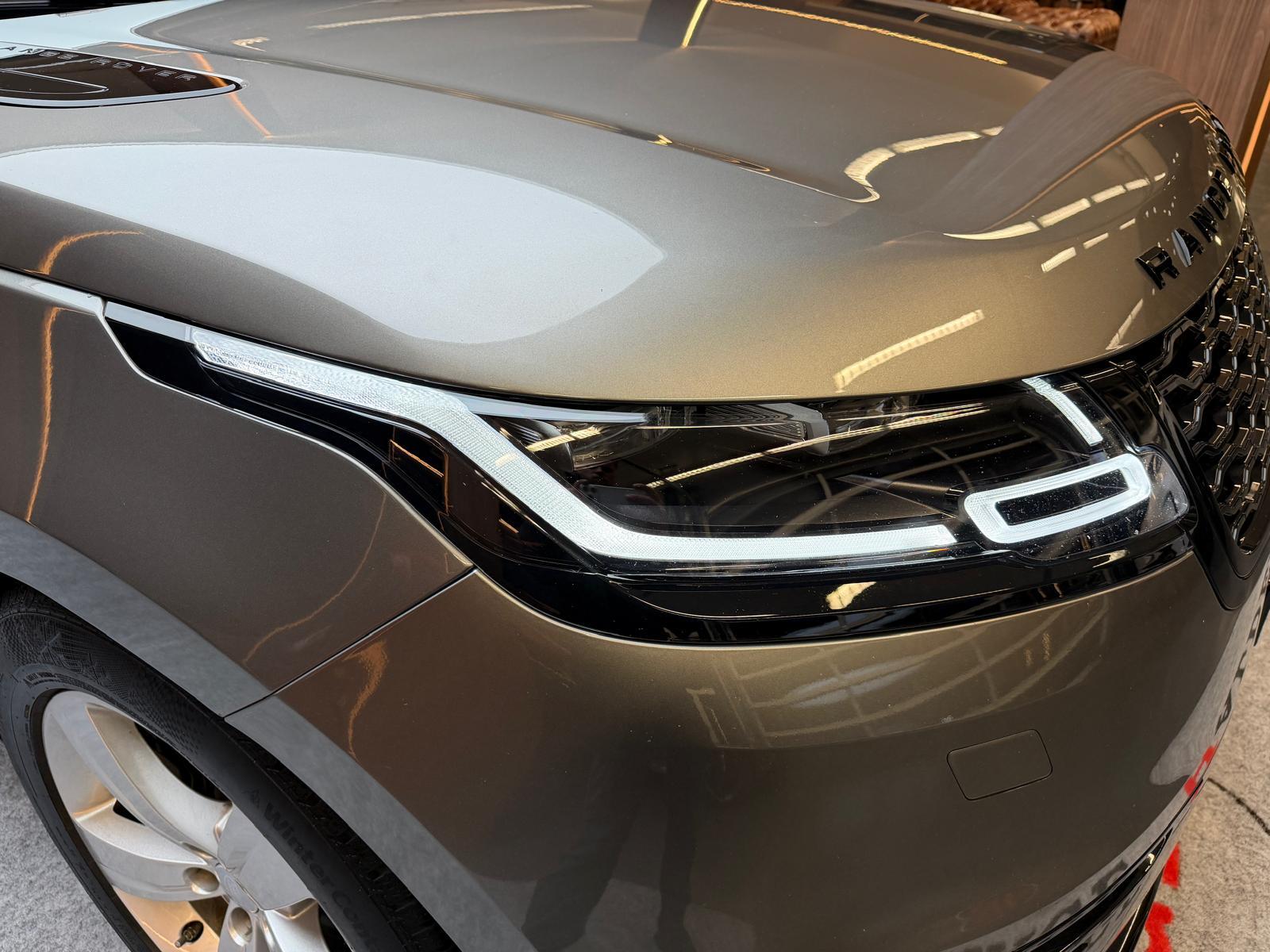LAND ROVER Range Rover Velar 3.0 I6 R-Dynamic HSE-image-9