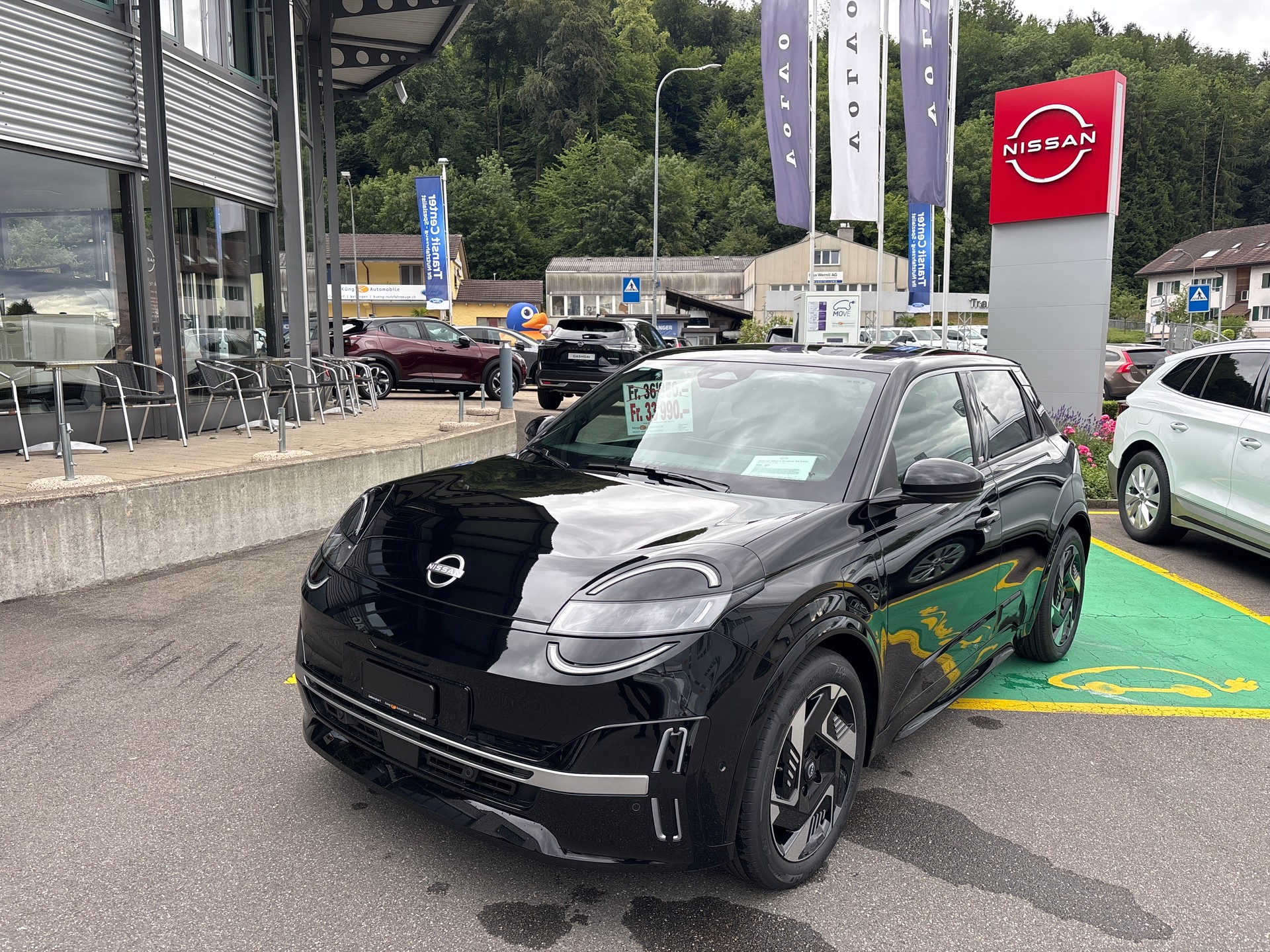 NISSAN Micra 52kWh Evolve-image-0