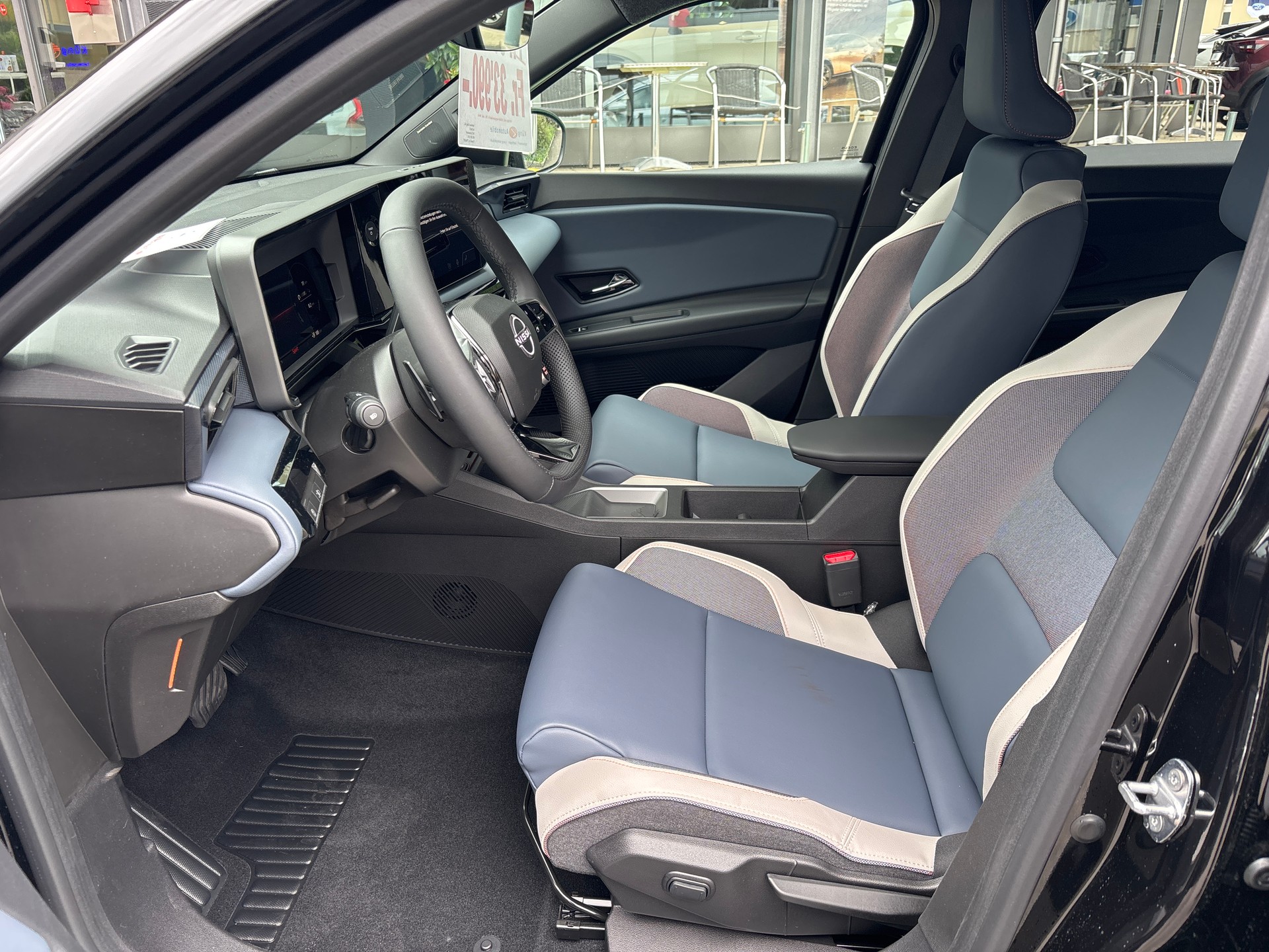 NISSAN Micra 52kWh Evolve-image-9