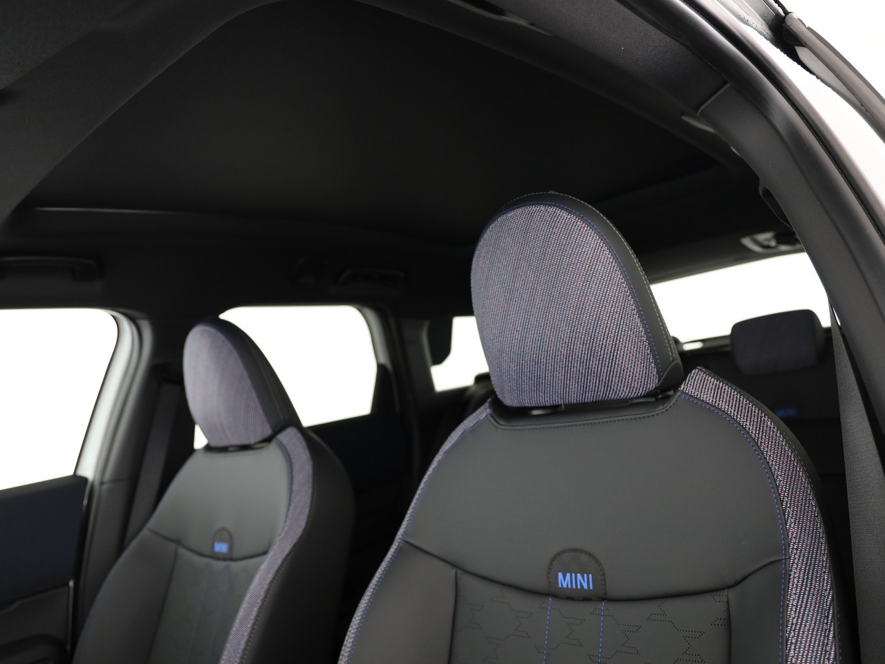 MINI Countryman S ALL4 Steptronic-image-12