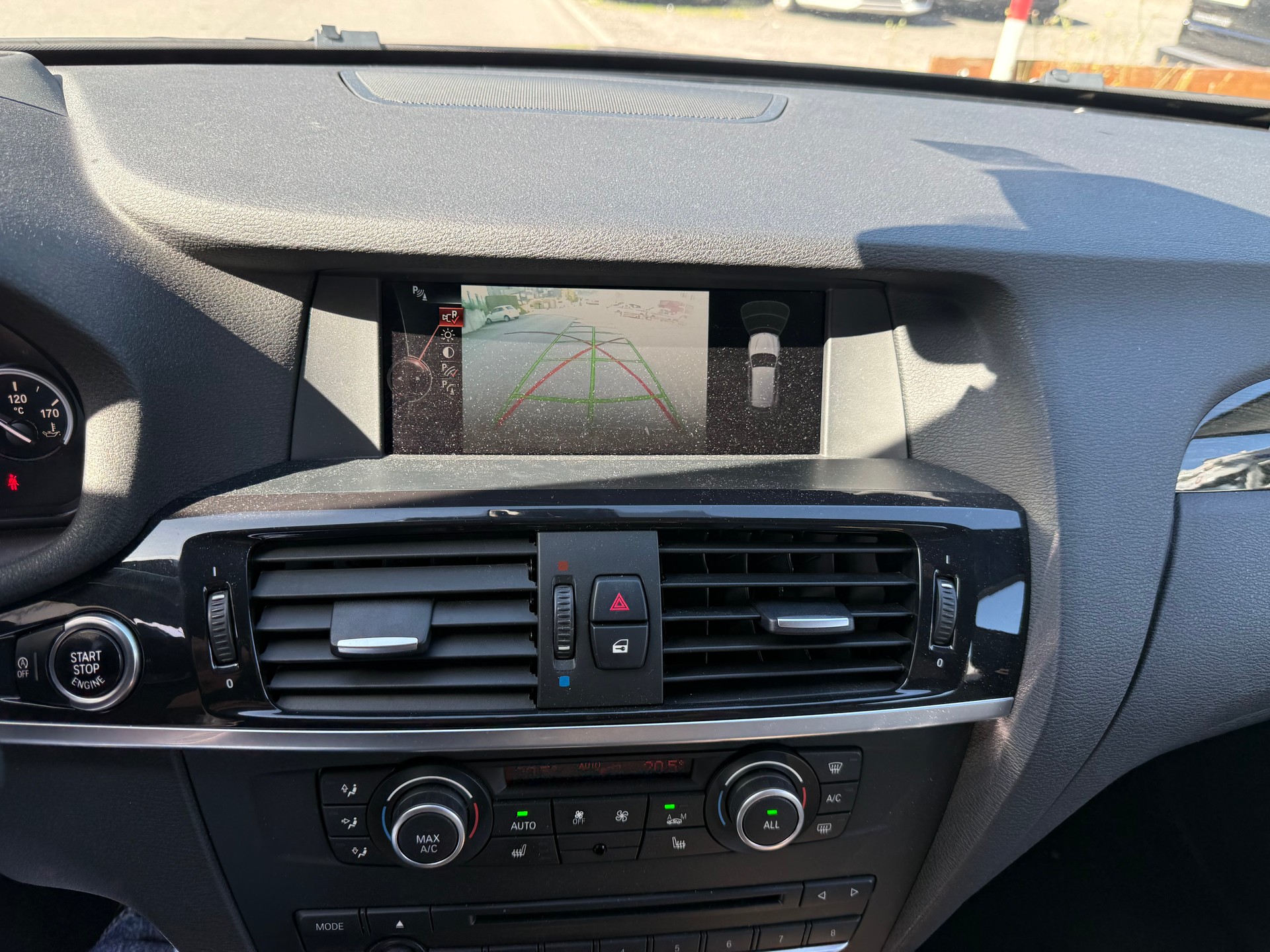 BMW X3 xDrive 28i Steptronic-image-7