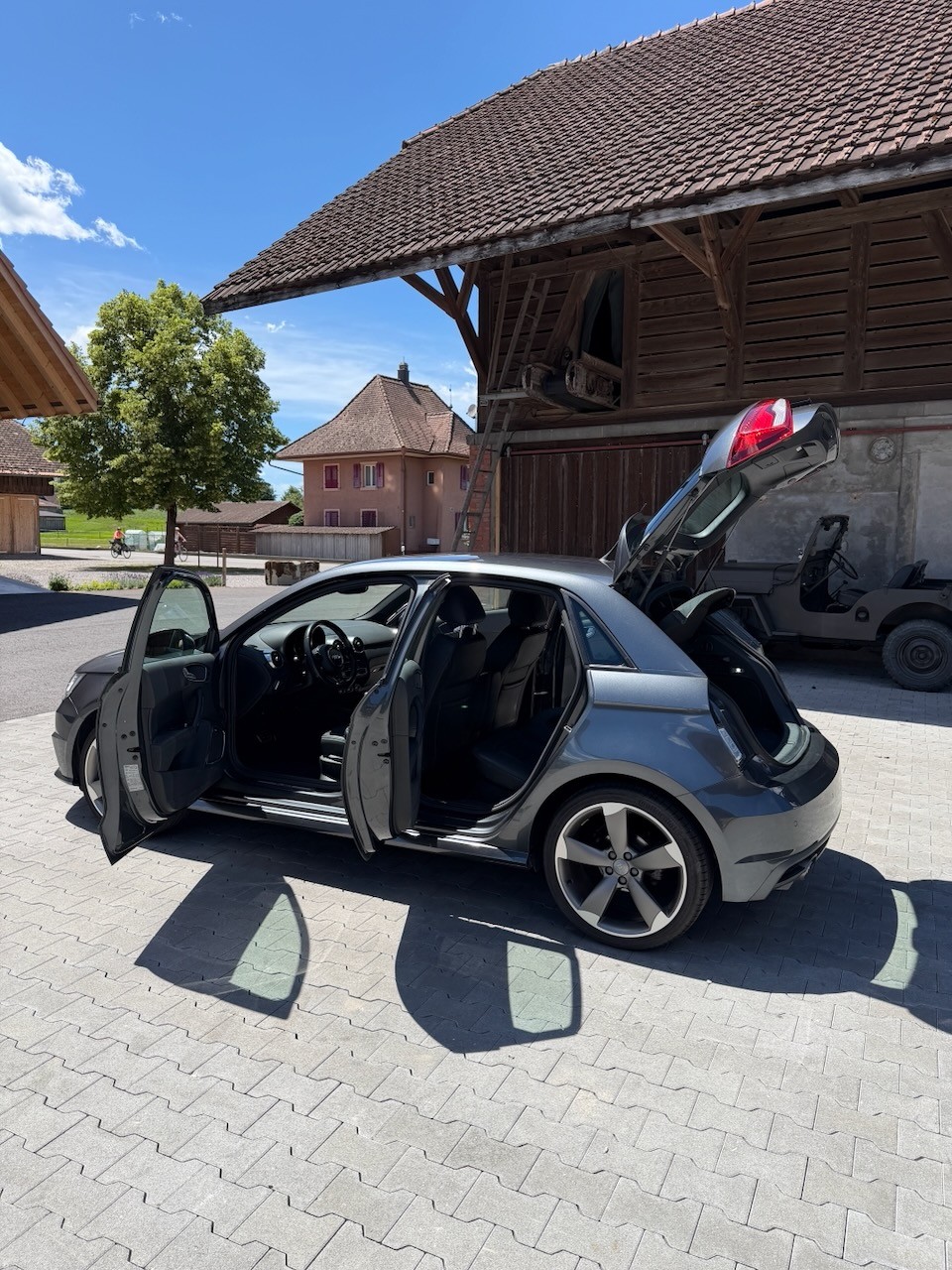 AUDI 1.6 TDI 116 Sport S-Tronic-image-4