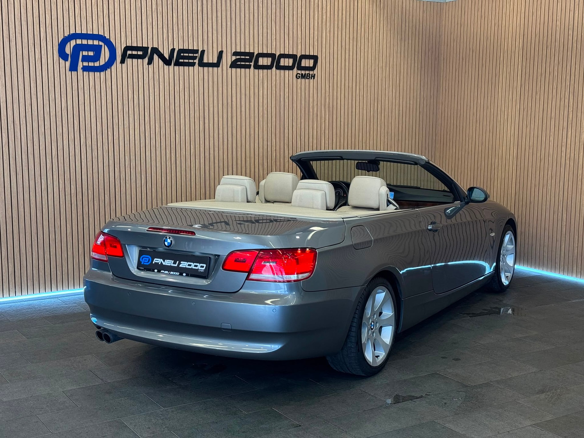 BMW 325i Cabriolet Steptronic-image-5