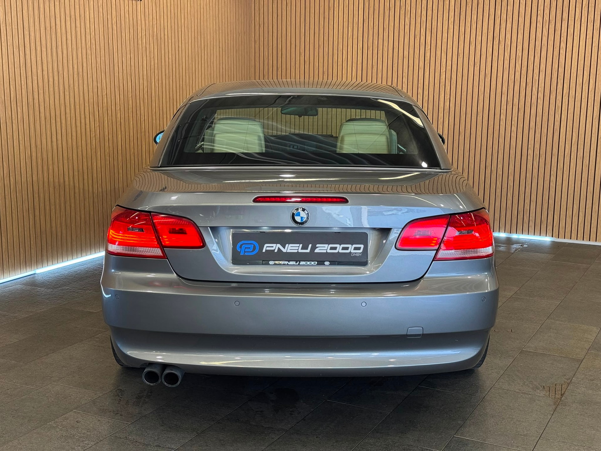 BMW 325i Cabriolet Steptronic-image-7