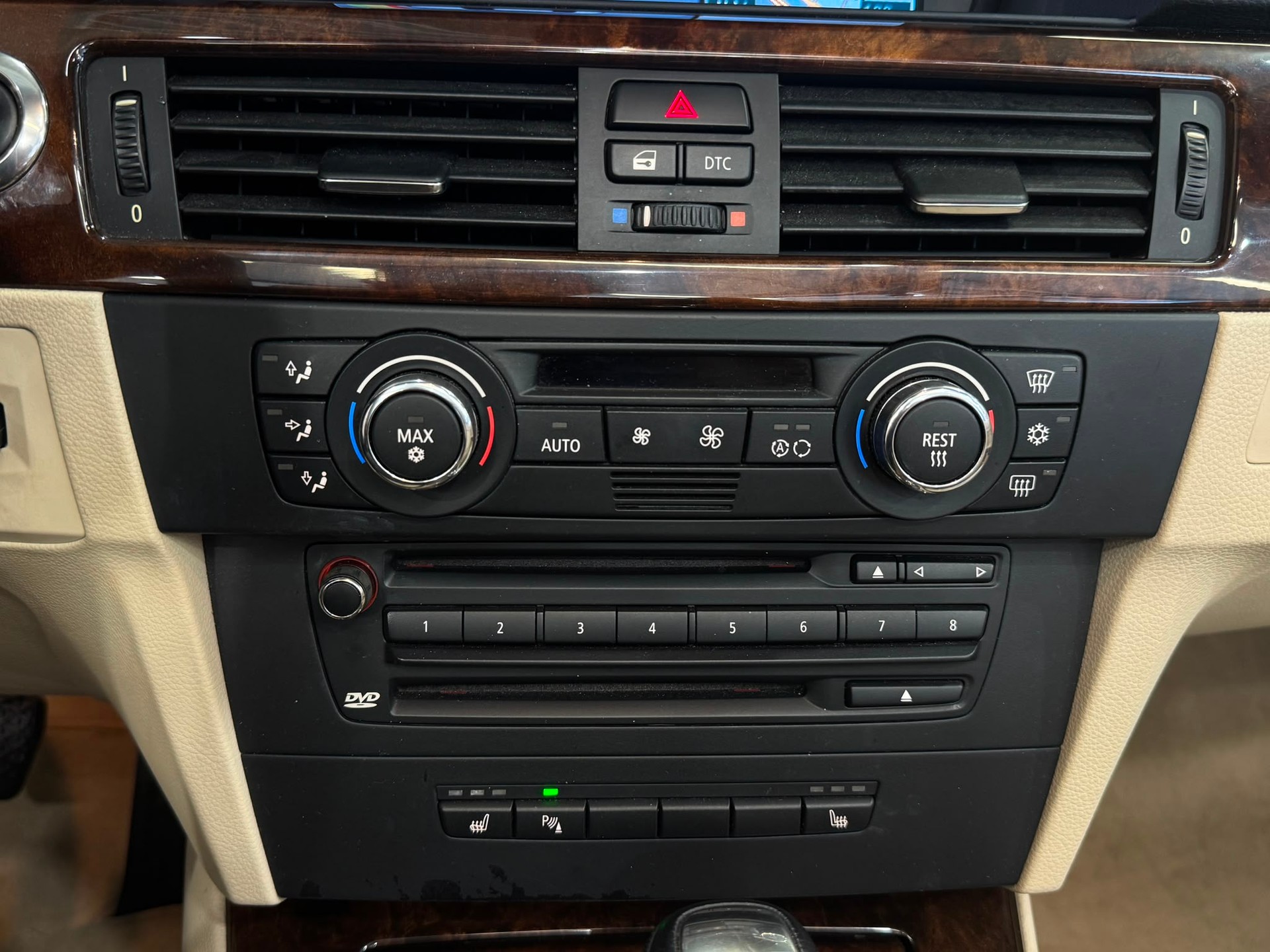 BMW 325i Cabriolet Steptronic-image-17