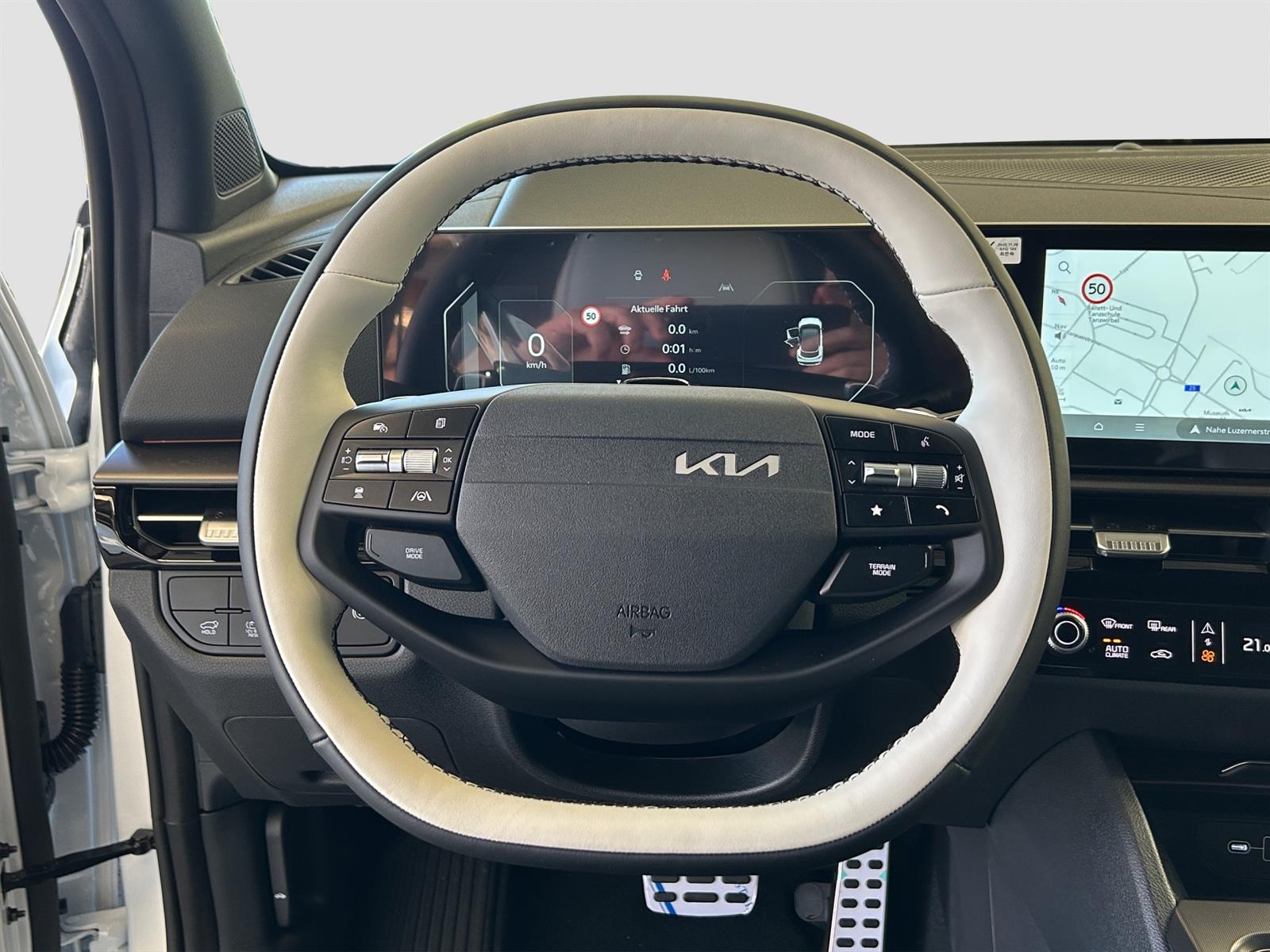 KIA Sportage 1.6 T-GDi Hybrid GT-Line-image-9
