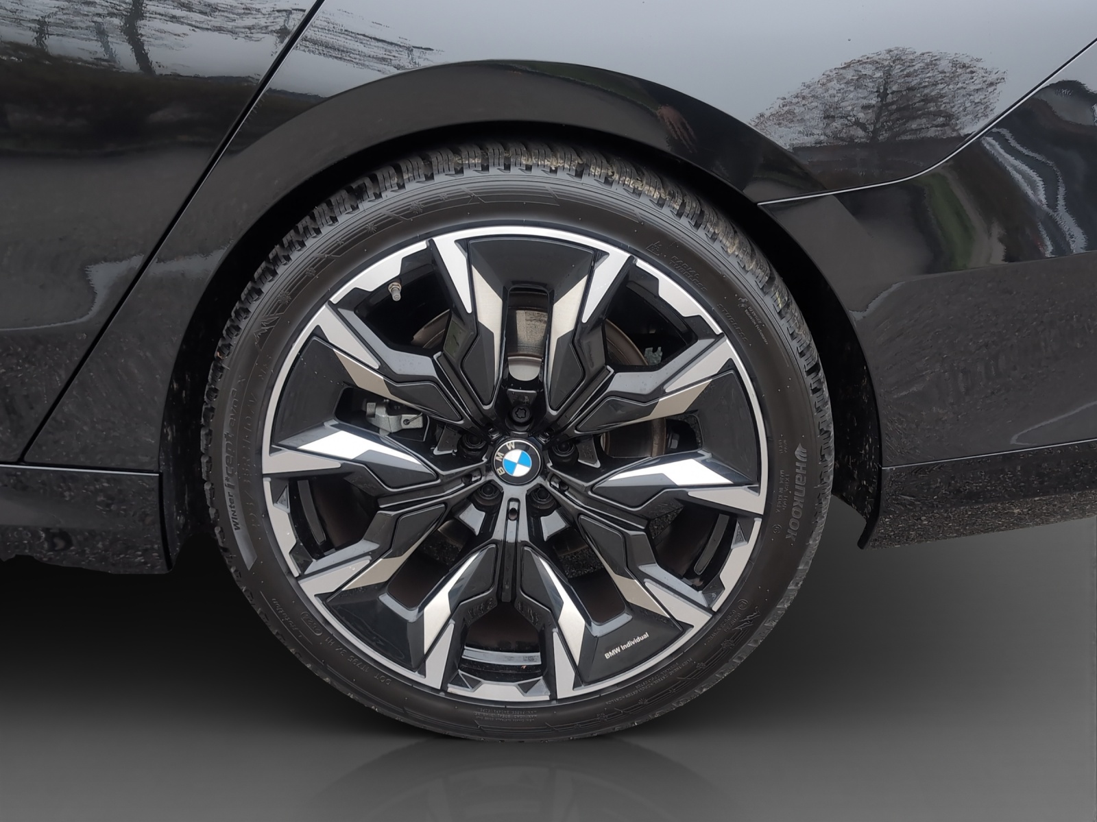 BMW 520d 48V M Sport-image-8