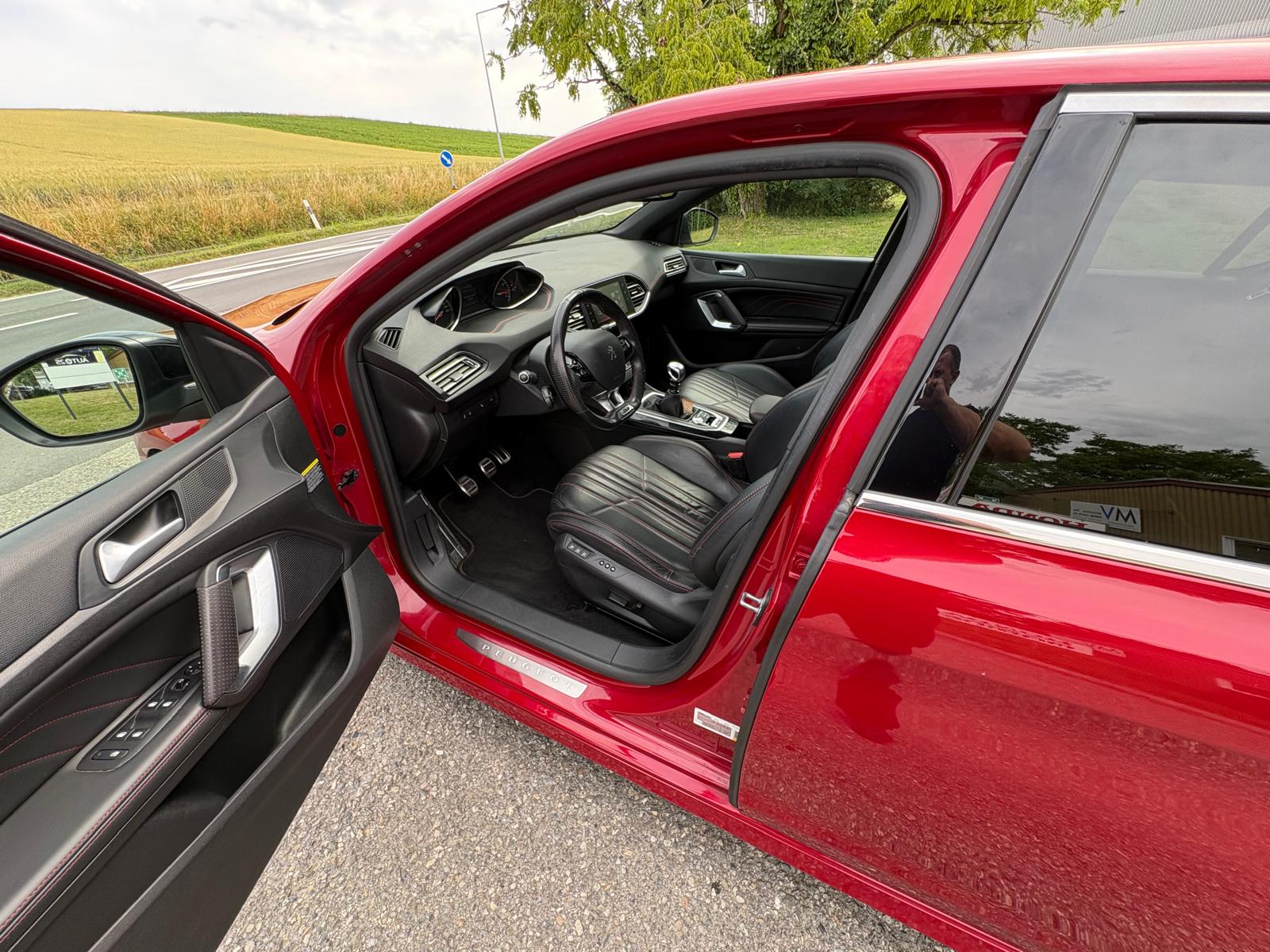 PEUGEOT 308 1.6 THP GT-image-6