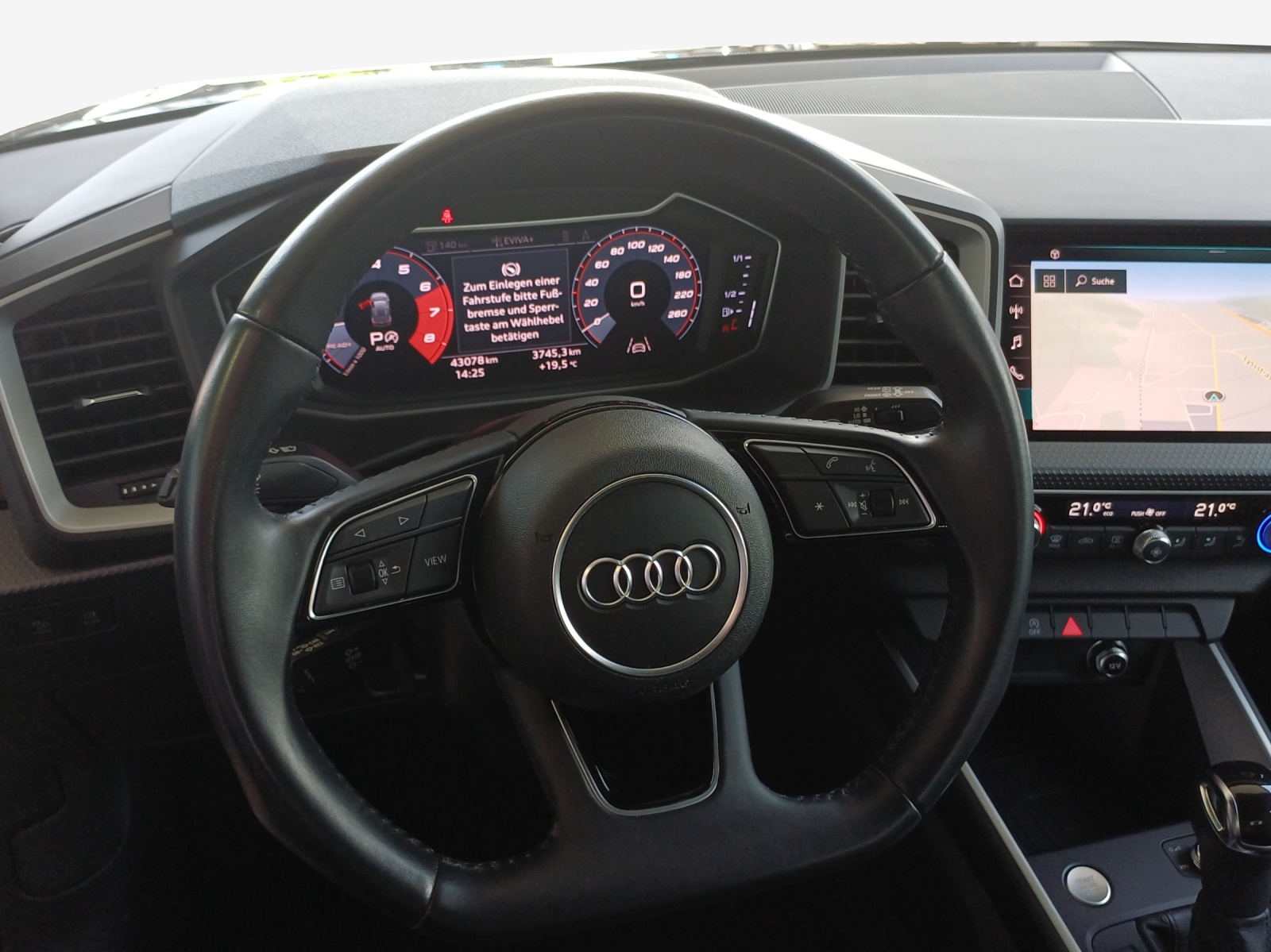 AUDI A1 Sportback 40 TFSI S Line S-tronic-image-9