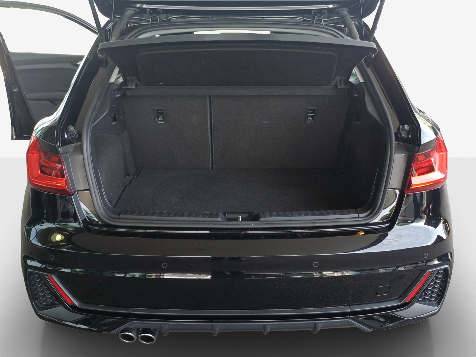 AUDI A1 Sportback 40 TFSI S Line S-tronic-image-12