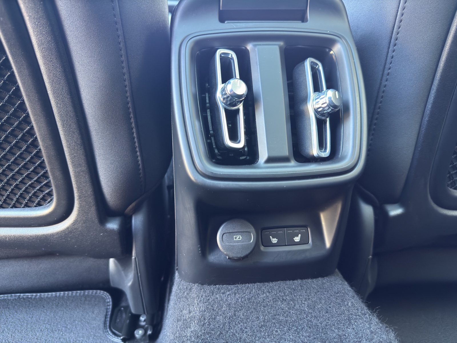 POLESTAR Polestar 2 Long Range Dual 78 kWh-image-17