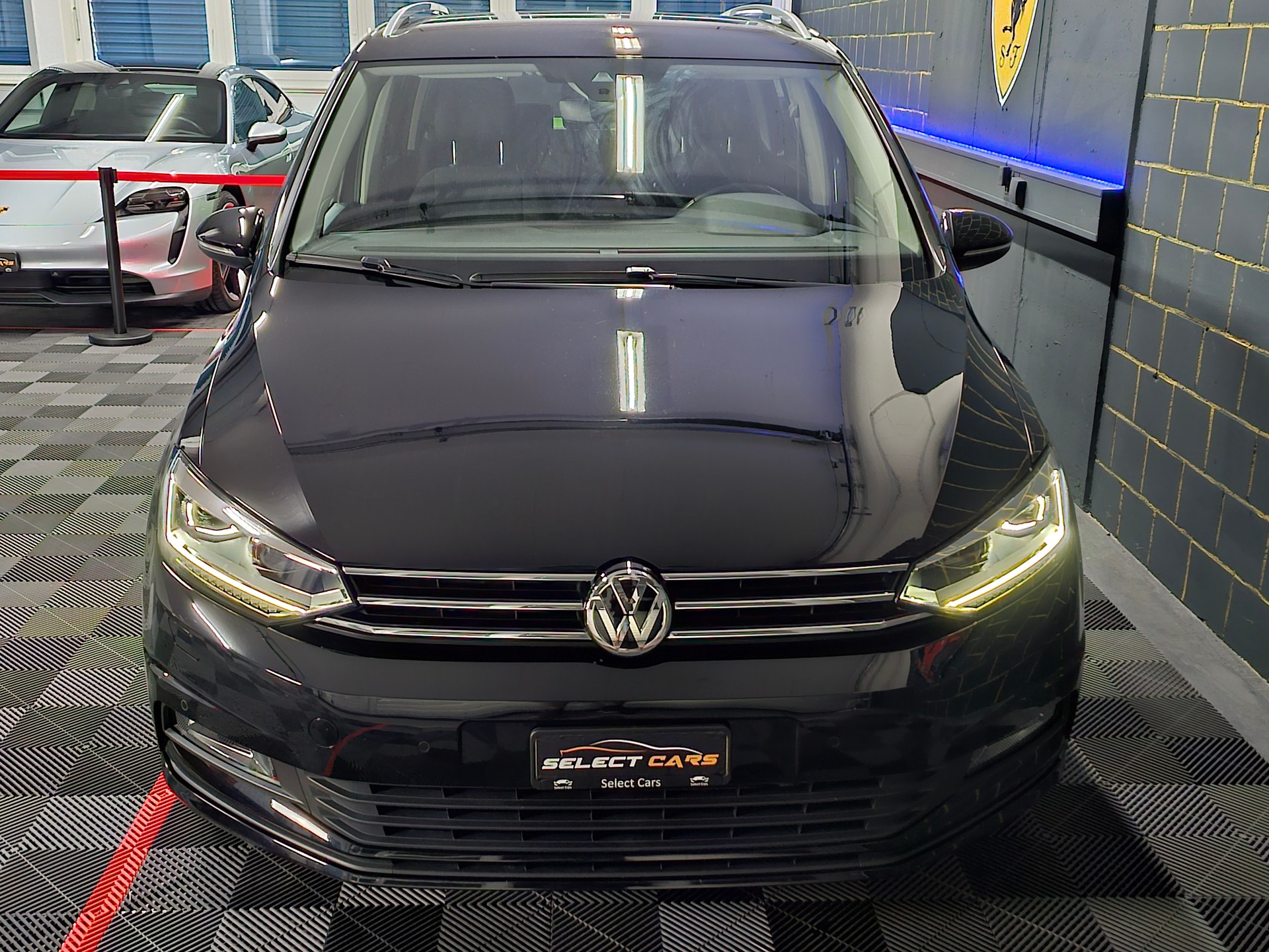 VW Touran 1.4 TSI BlueMotion Technology Sound DSG-image-6