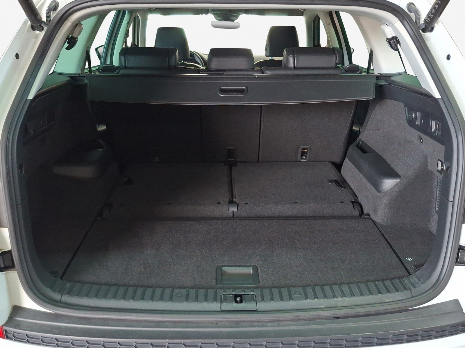 SKODA Kodiaq 2.0 TSI 4x4 L&K-image-12
