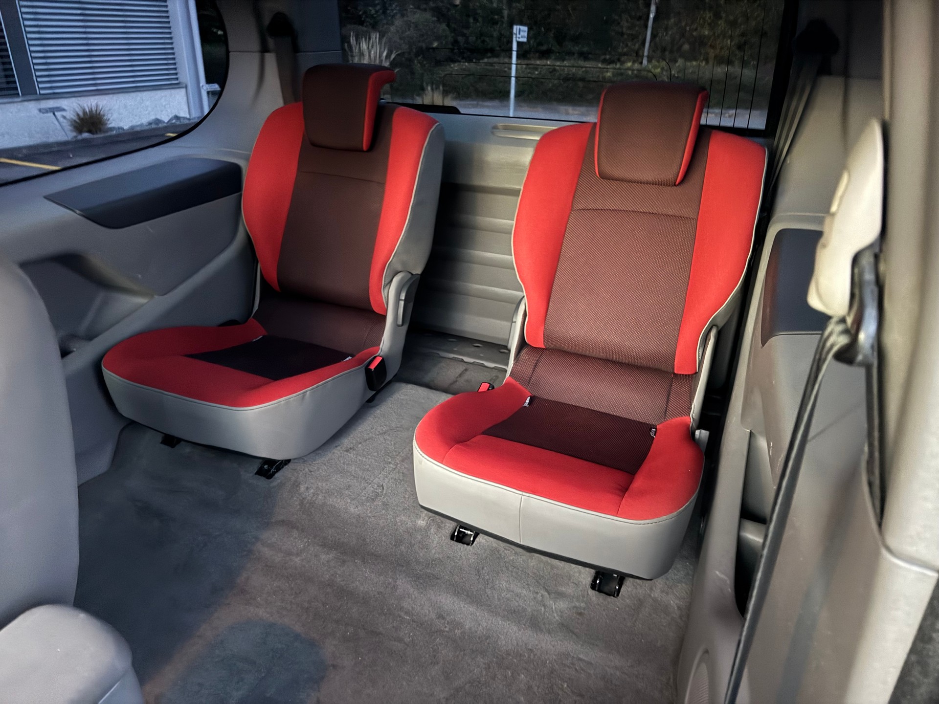 RENAULT Kangoo Be Bop 1.5 dCi-image-8