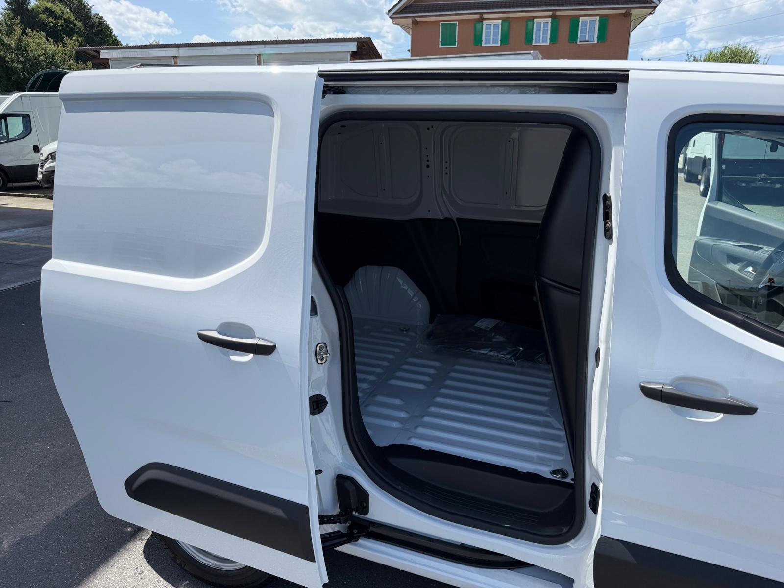 OPEL Combo Cargo 1.5-image-7