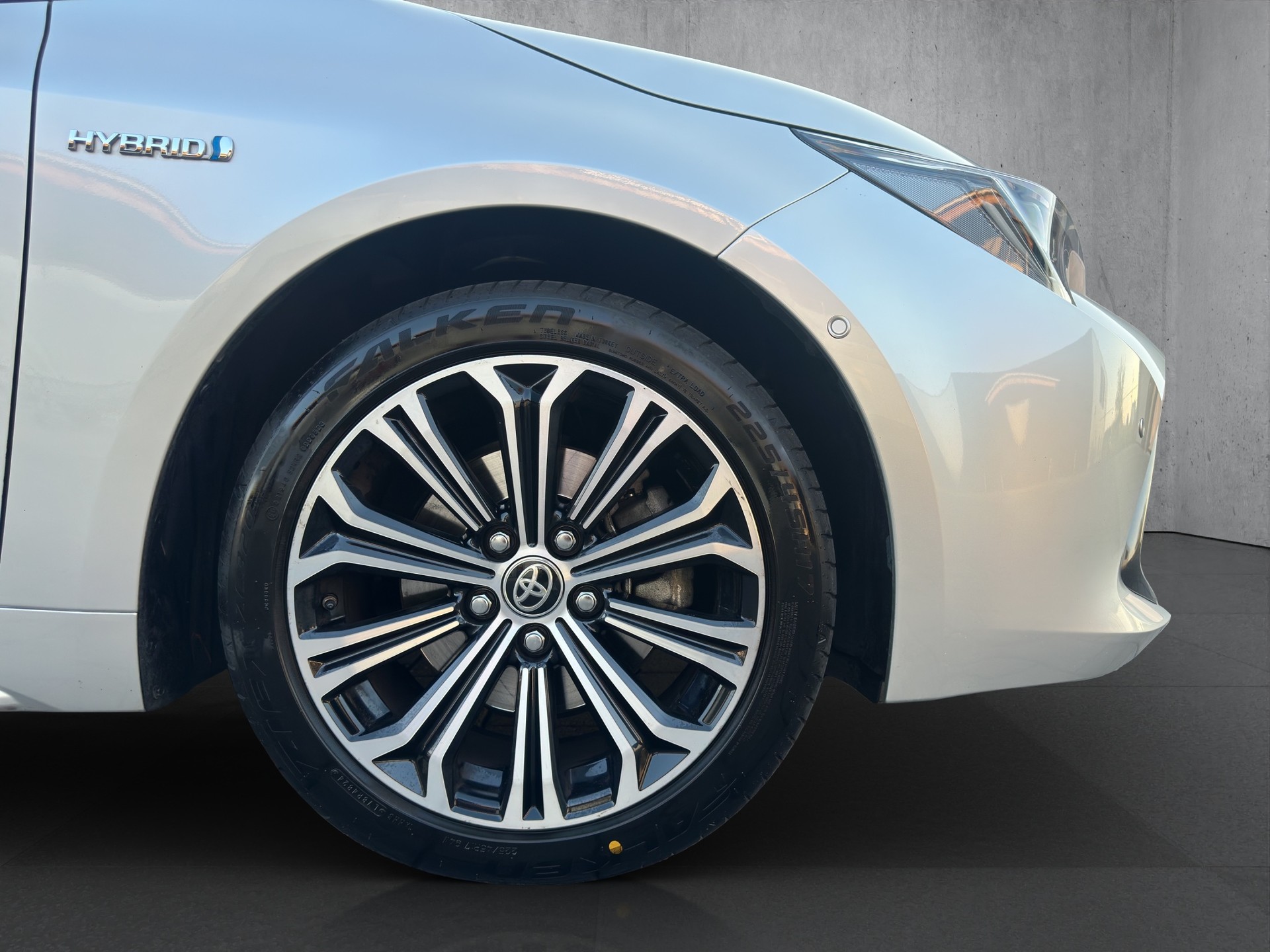 TOYOTA Corolla Touring Sports 2.0 HSD Trend-image-8