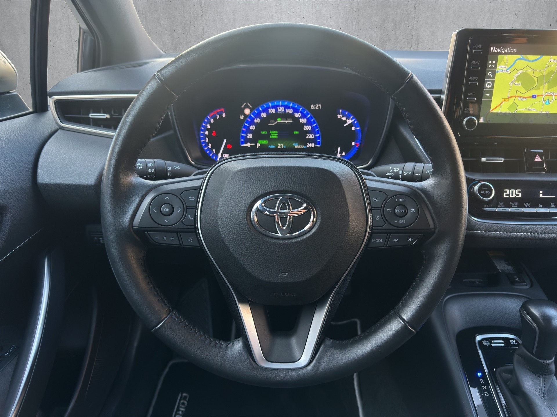 TOYOTA Corolla Touring Sports 2.0 HSD Trend-image-16