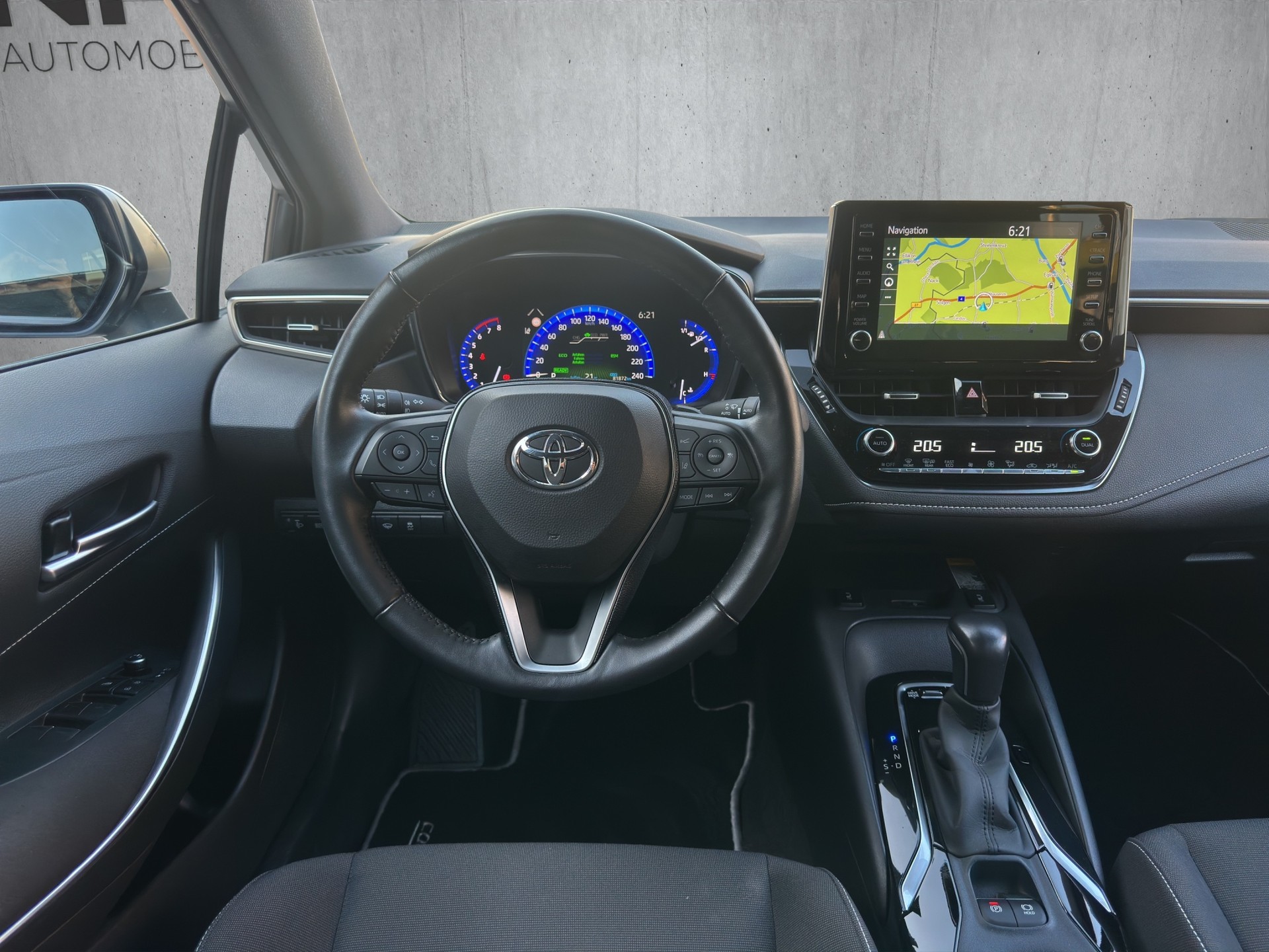 TOYOTA Corolla Touring Sports 2.0 HSD Trend-image-15