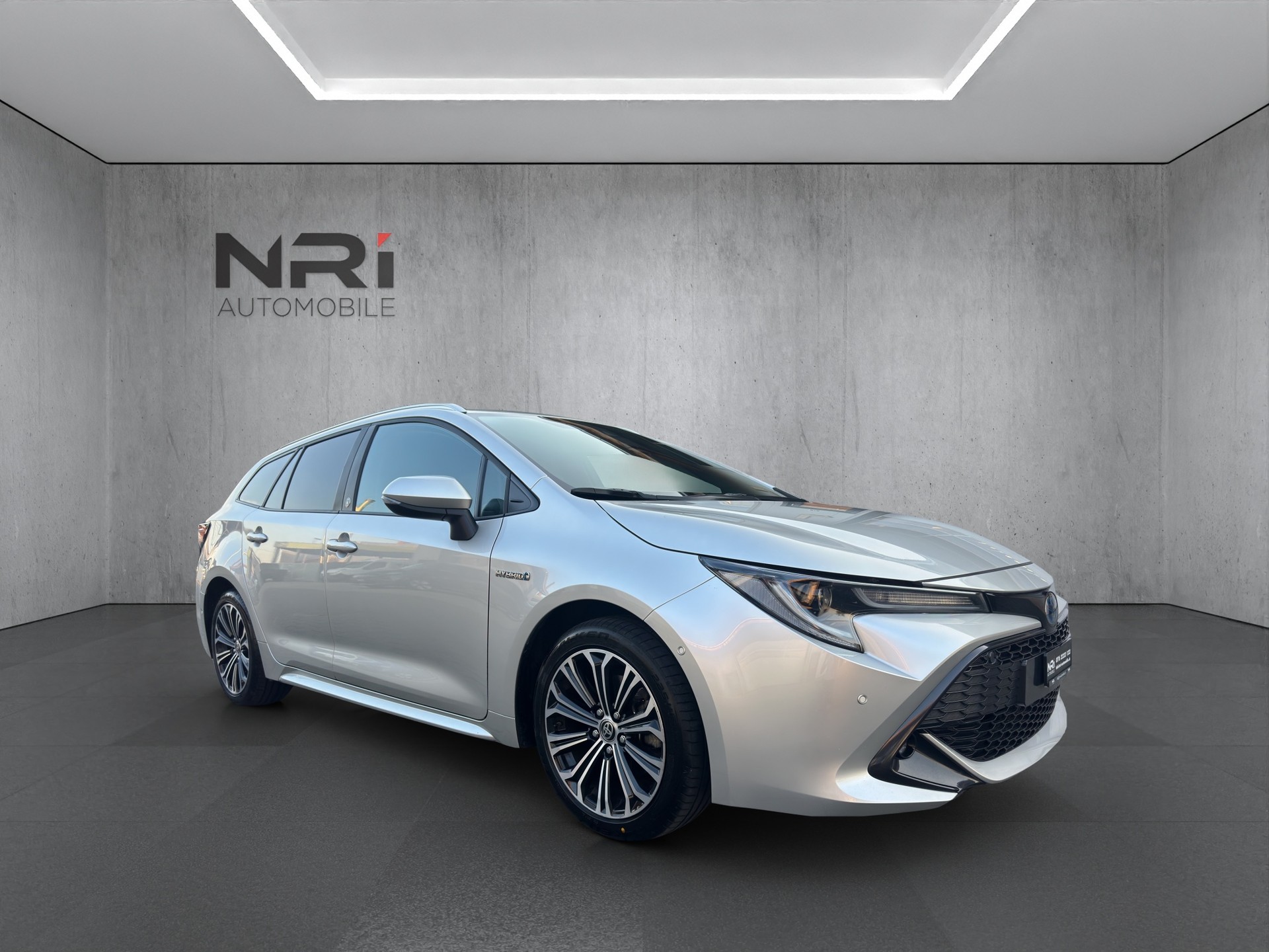 TOYOTA Corolla Touring Sports 2.0 HSD Trend-image-2